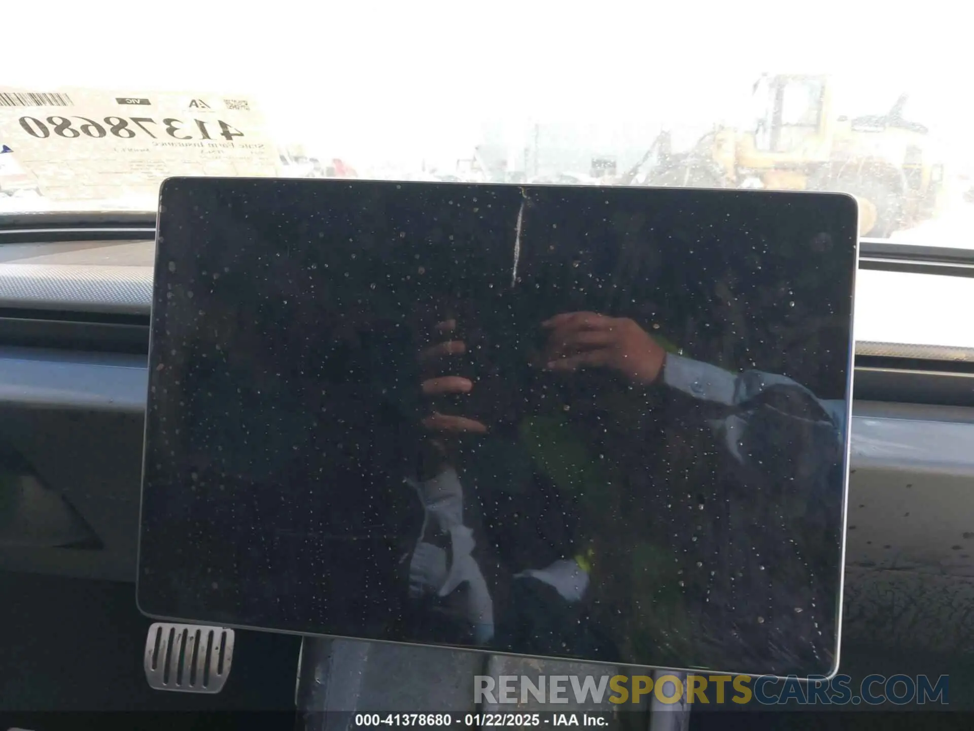 14 Photograph of a damaged car 5YJ3E1ET9RF857293 TESLA MODEL 3 2024