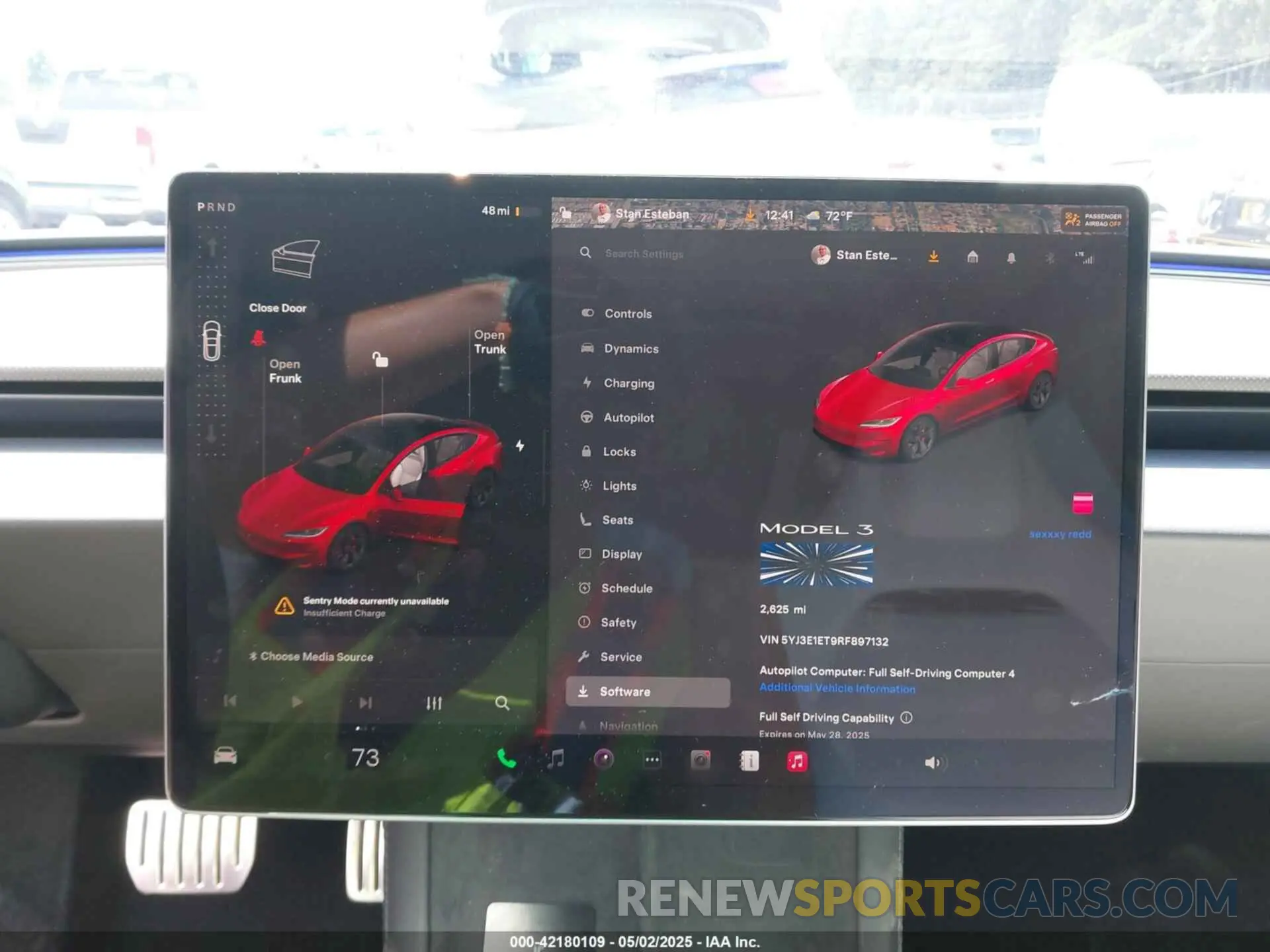 18 Photograph of a damaged car 5YJ3E1ET9RF897132 TESLA MODEL 3 2024