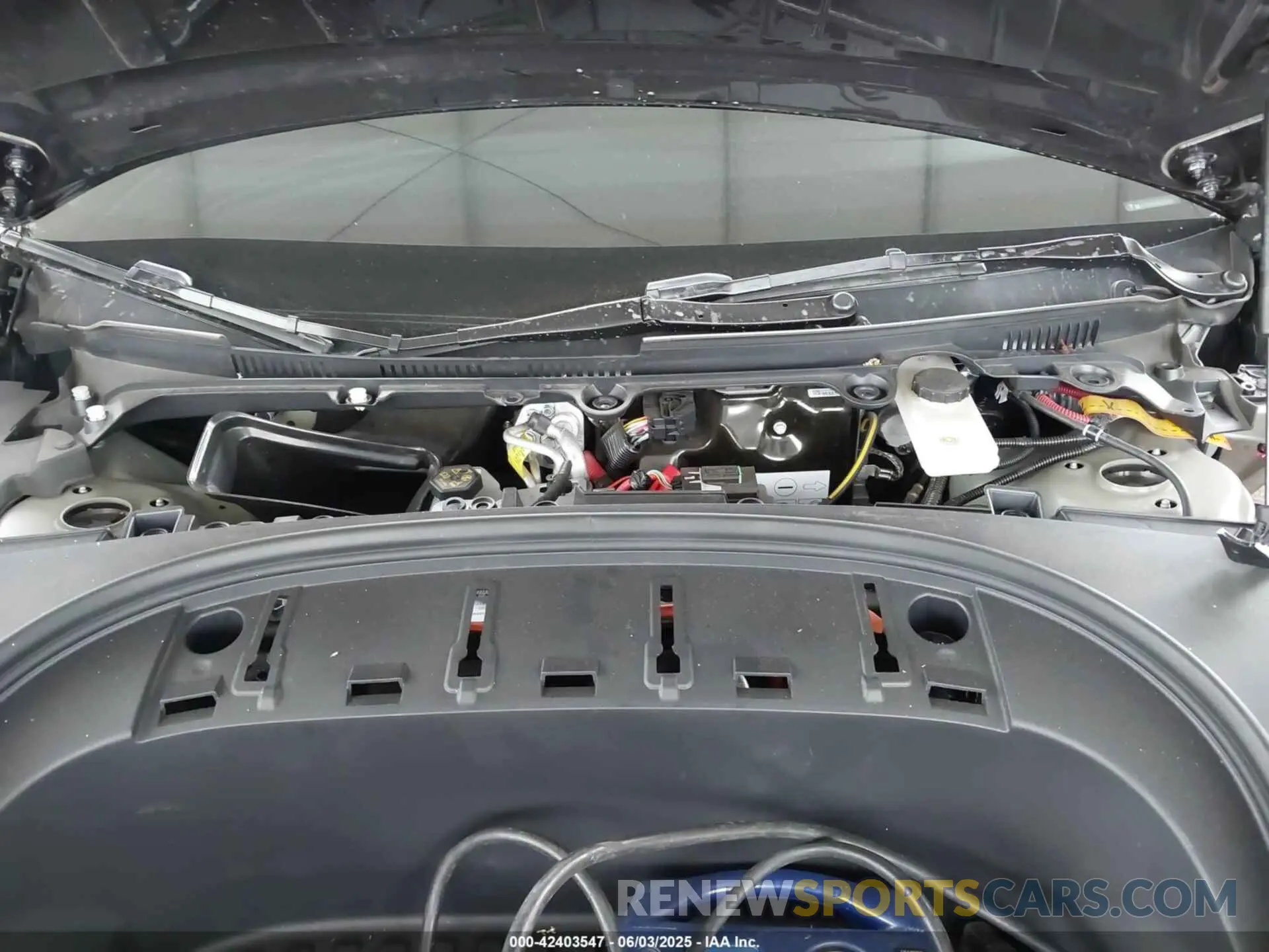 10 Photograph of a damaged car 5YJ3E1ETXRF808376 TESLA MODEL 3 2024