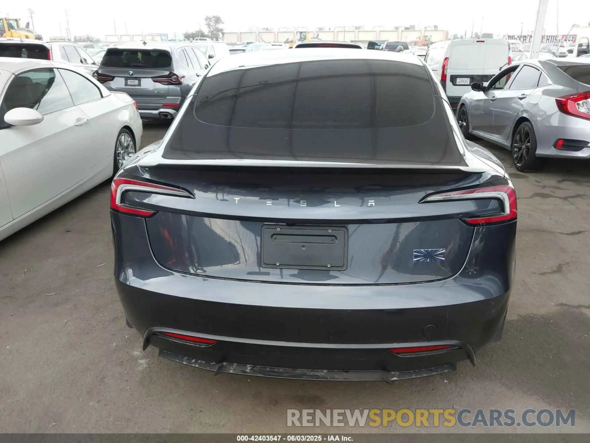 17 Photograph of a damaged car 5YJ3E1ETXRF808376 TESLA MODEL 3 2024