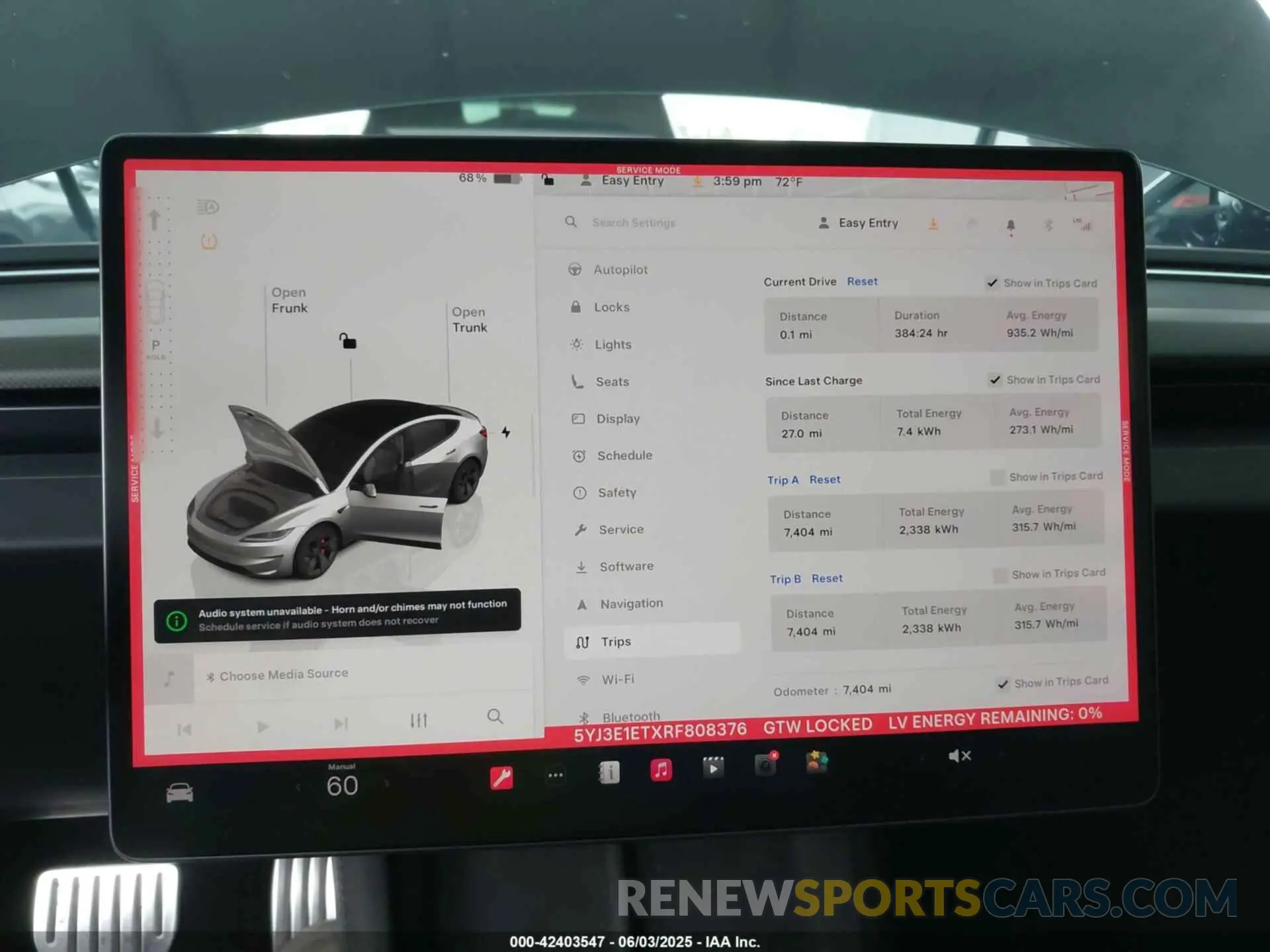 19 Photograph of a damaged car 5YJ3E1ETXRF808376 TESLA MODEL 3 2024