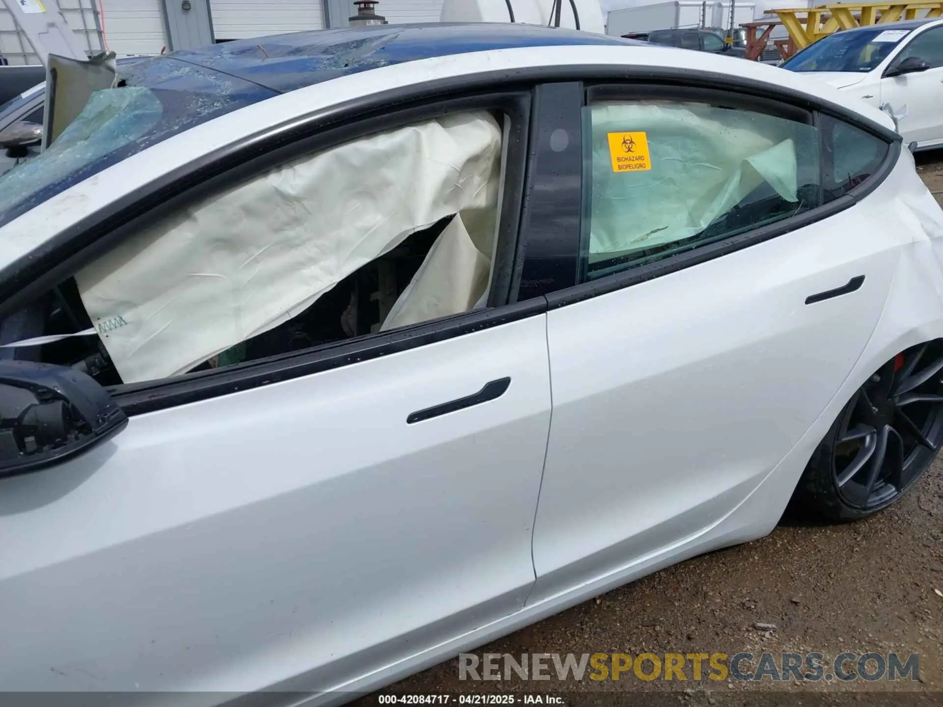 14 Фотография поврежденного автомобиля 5YJ3E1ETXRF820656 TESLA MODEL 3 2024