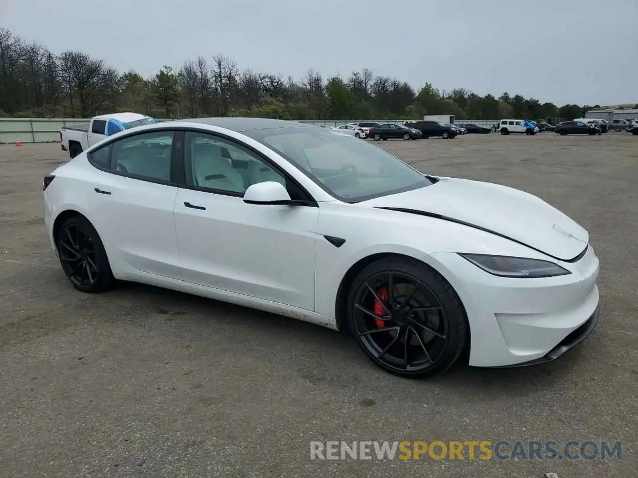 4 Фотография поврежденного автомобиля 5YJ3E1ETXRF828613 TESLA MODEL 3 2024
