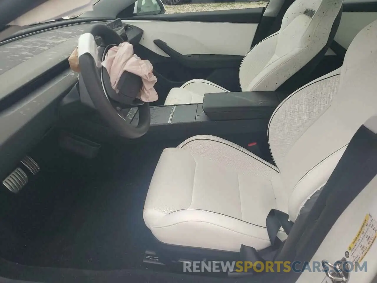 7 Фотография поврежденного автомобиля 5YJ3E1ETXRF828613 TESLA MODEL 3 2024