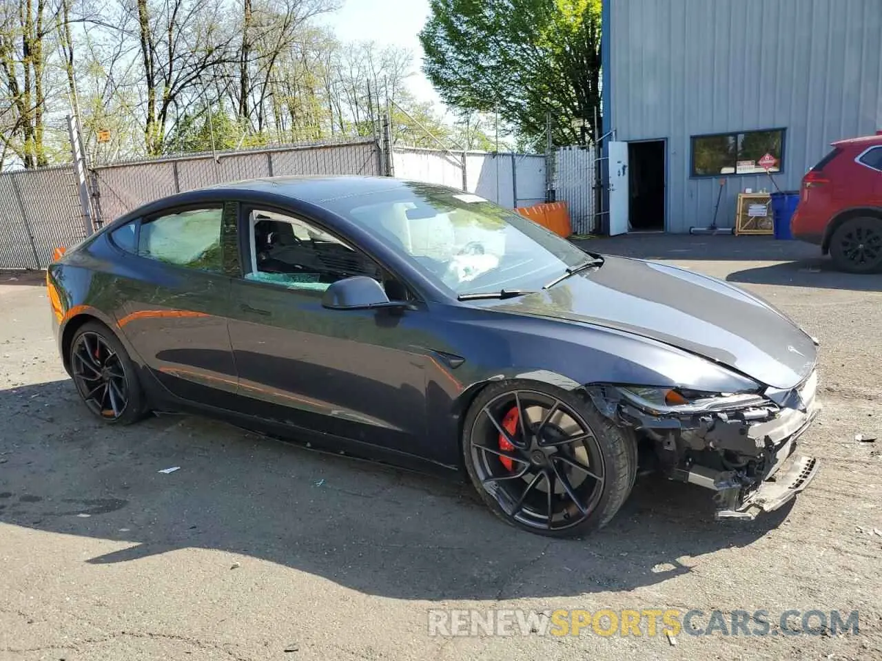 4 Фотография поврежденного автомобиля 5YJ3E1ETXRF855391 TESLA MODEL 3 2024