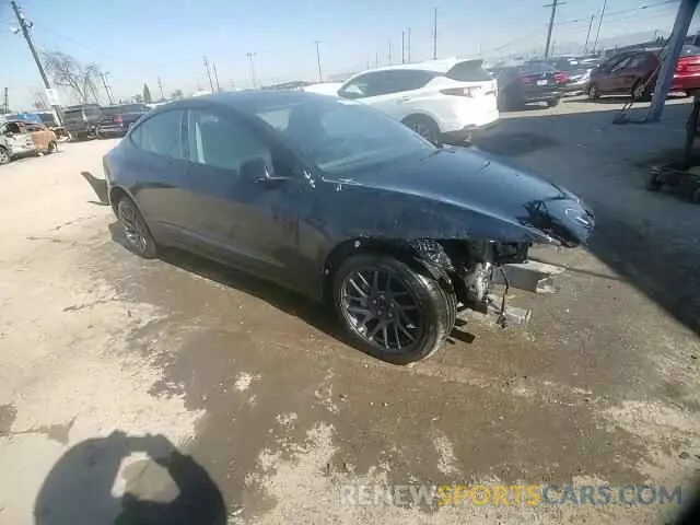 10 Фотография поврежденного автомобиля 5YJ3E1EA0SF902836 TESLA MODEL 3 2025