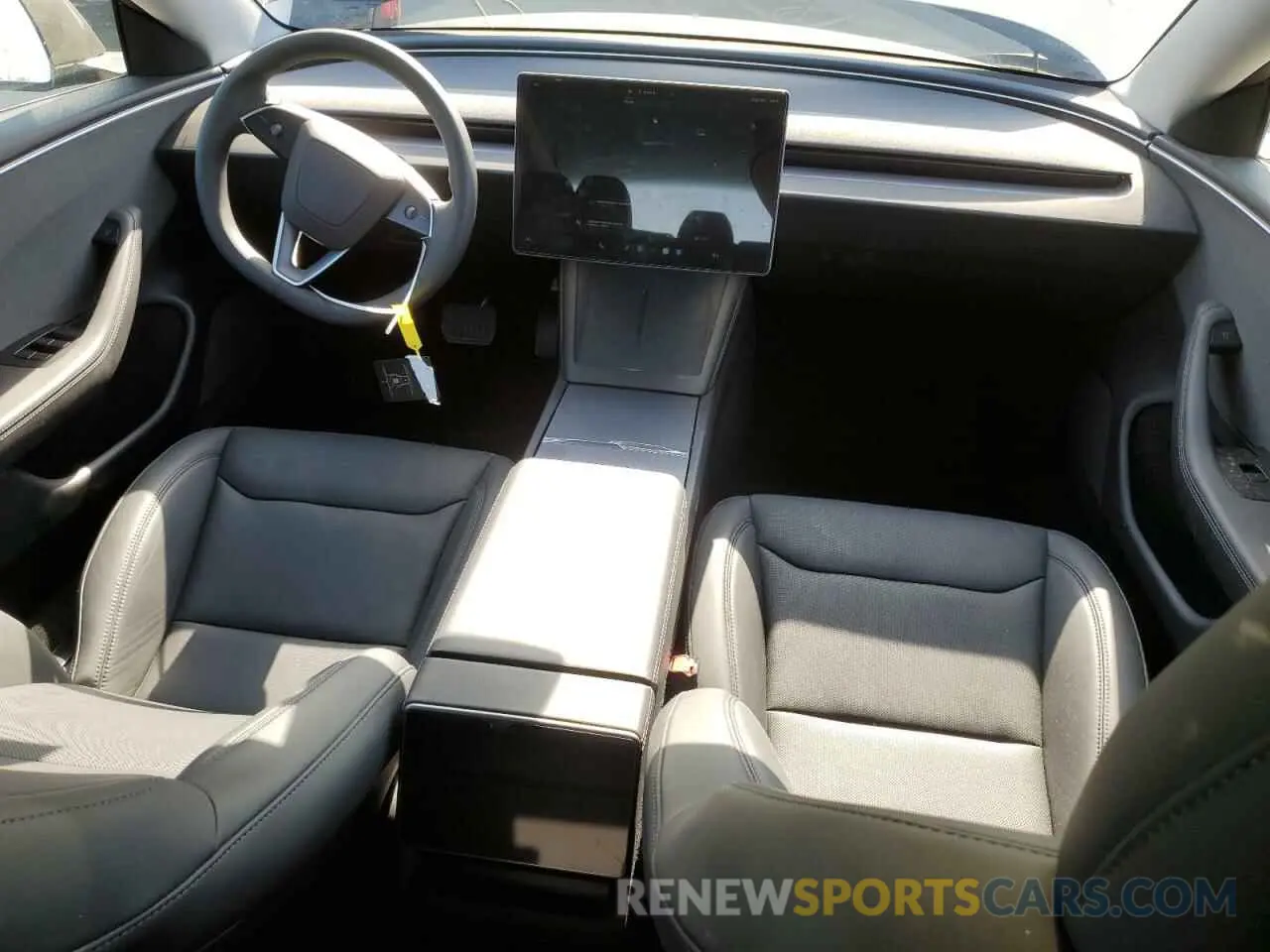 8 Фотография поврежденного автомобиля 5YJ3E1EA0SF902836 TESLA MODEL 3 2025