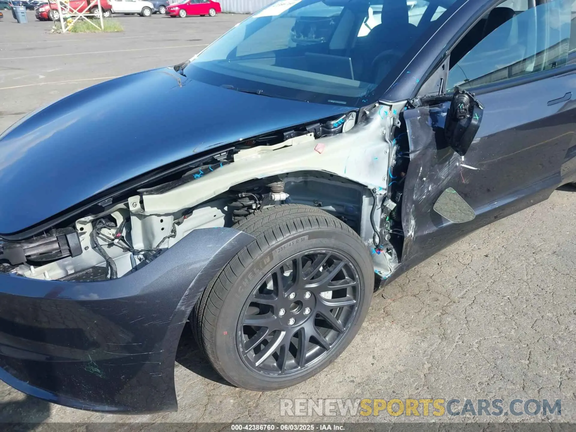 6 Фотография поврежденного автомобиля 5YJ3E1EA0SF980663 TESLA MODEL 3 2025