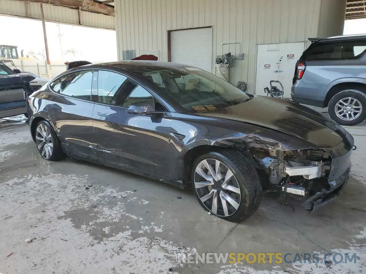 4 Photograph of a damaged car 5YJ3E1EA1SF875968 TESLA MODEL 3 2025