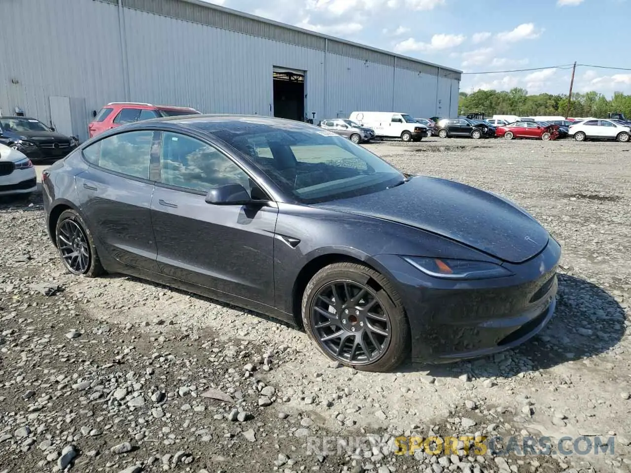 4 Photograph of a damaged car 5YJ3E1EA1SF904045 TESLA MODEL 3 2025