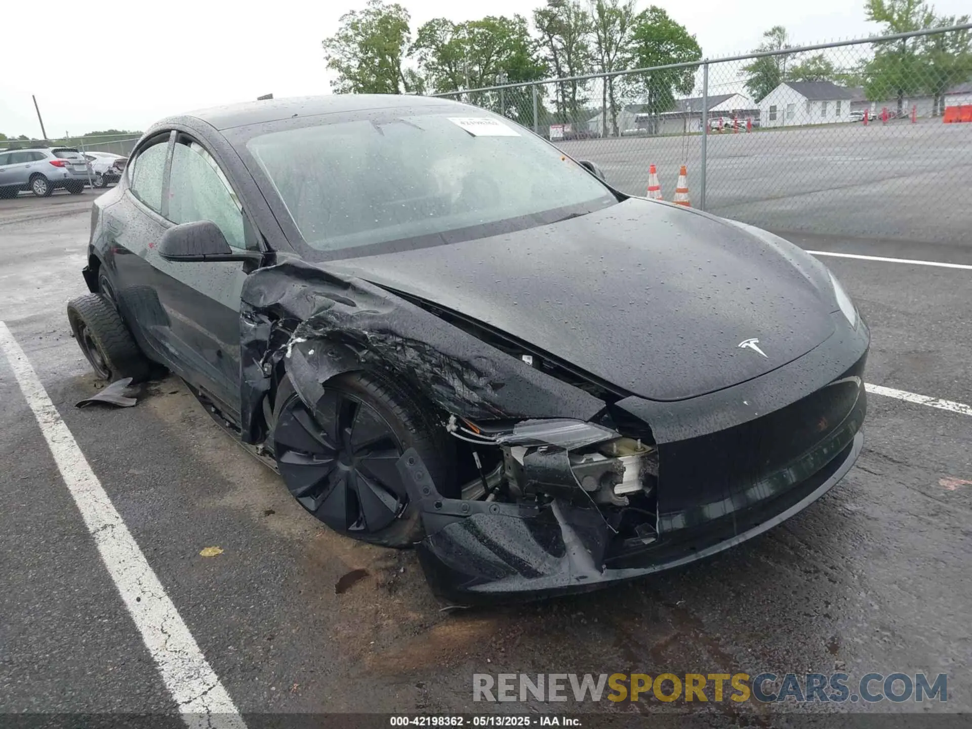 1 Photograph of a damaged car 5YJ3E1EA1SF911335 TESLA MODEL 3 2025