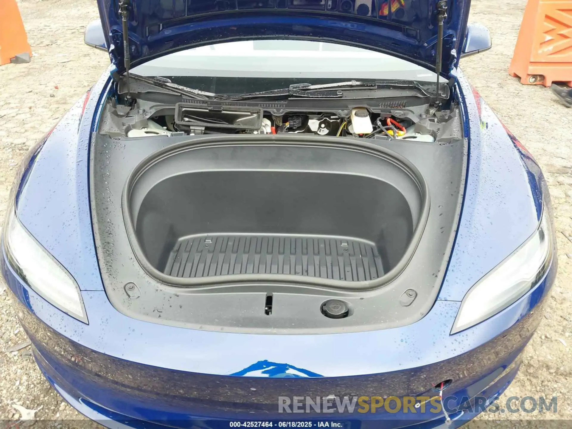 10 Фотография поврежденного автомобиля 5YJ3E1EA2SF001516 TESLA MODEL 3 2025
