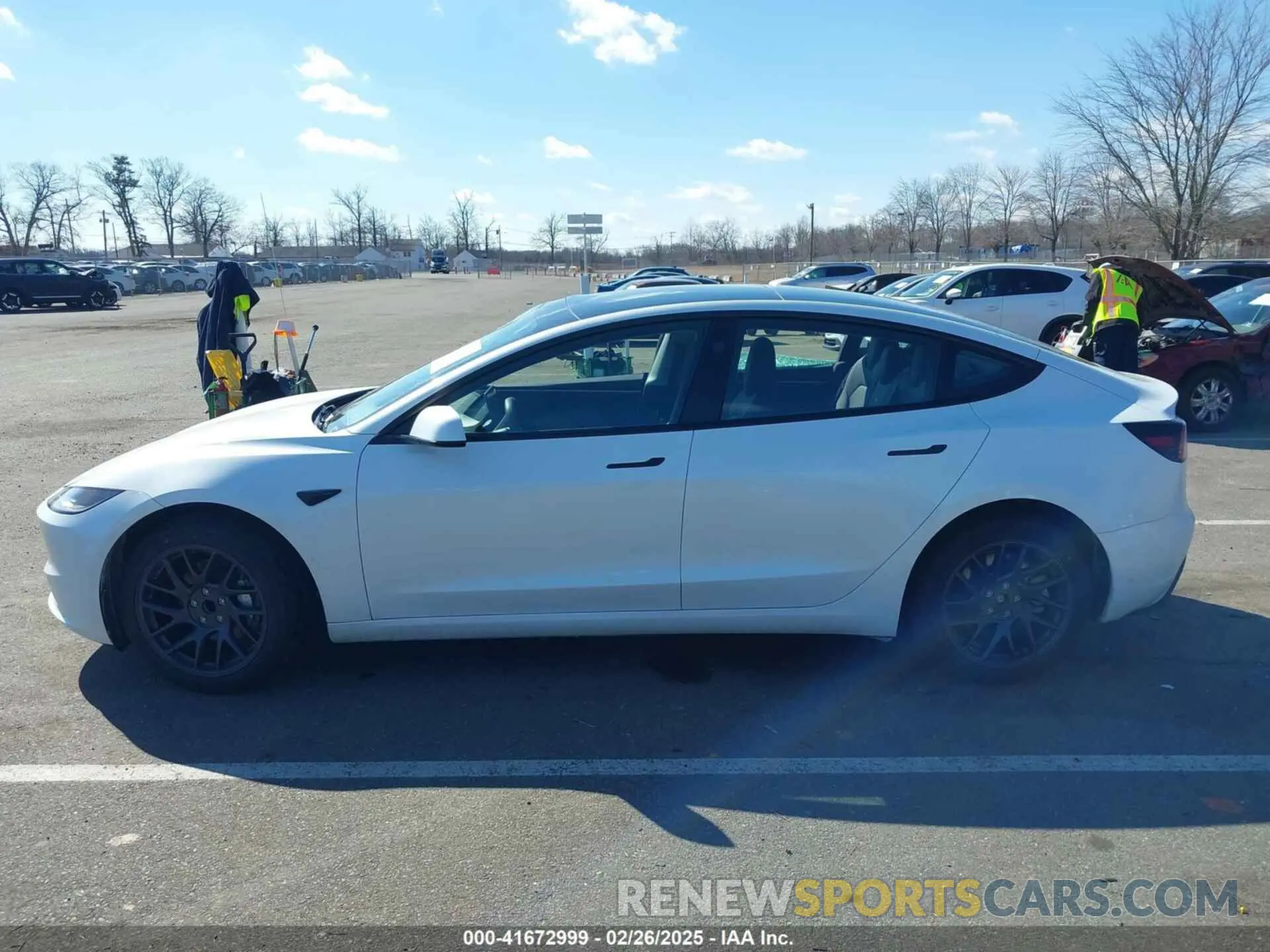 14 Фотография поврежденного автомобиля 5YJ3E1EA2SF912817 TESLA MODEL 3 2025