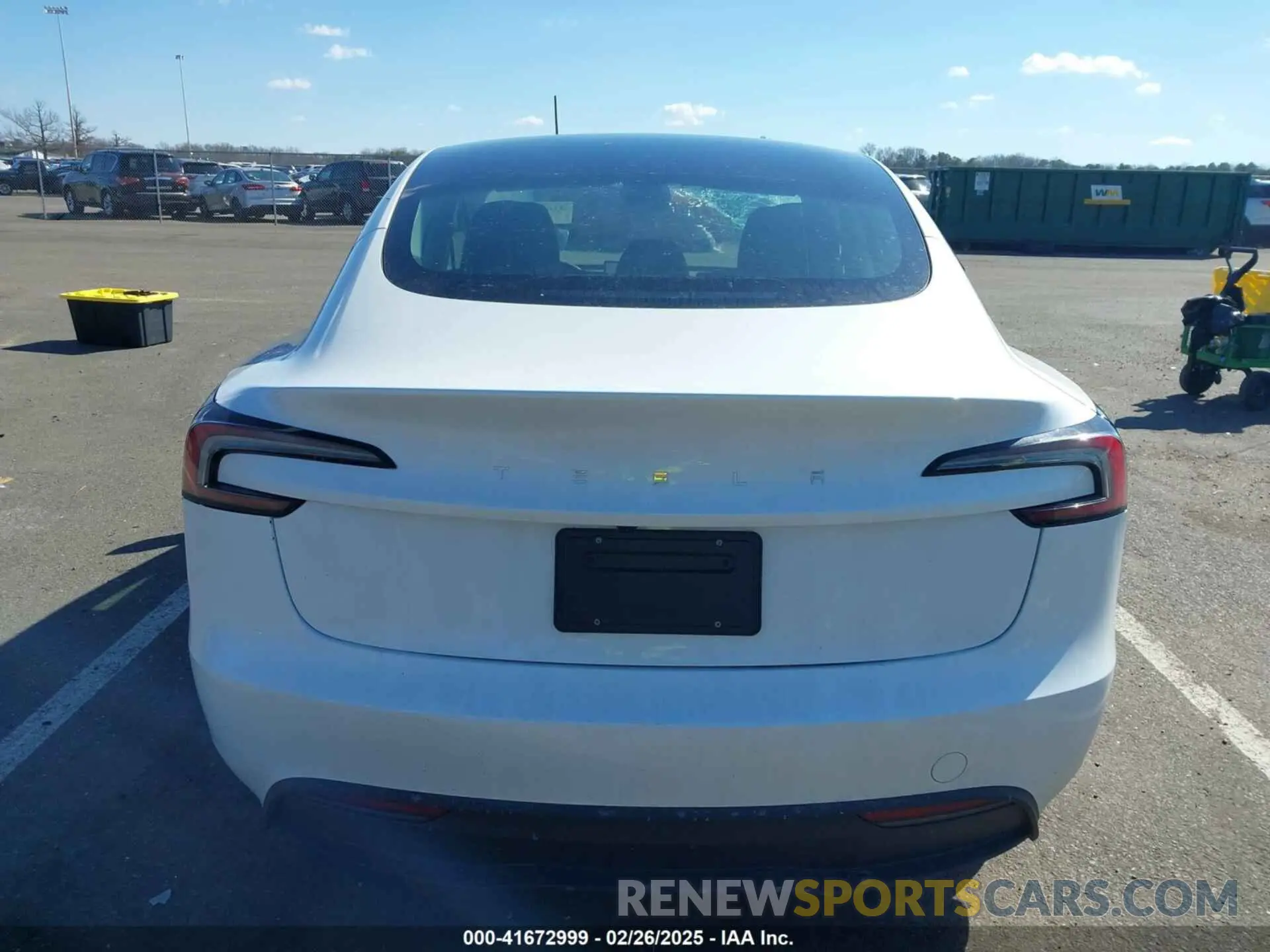 16 Фотография поврежденного автомобиля 5YJ3E1EA2SF912817 TESLA MODEL 3 2025