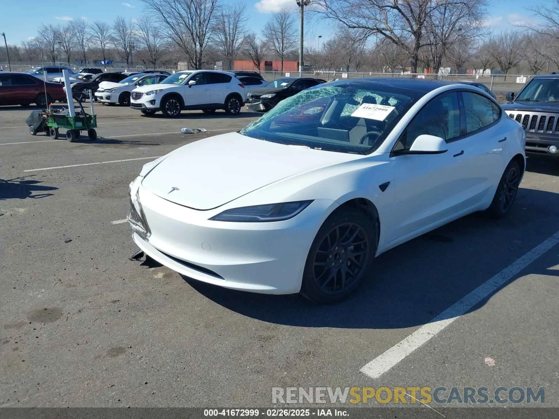 2 Фотография поврежденного автомобиля 5YJ3E1EA2SF912817 TESLA MODEL 3 2025