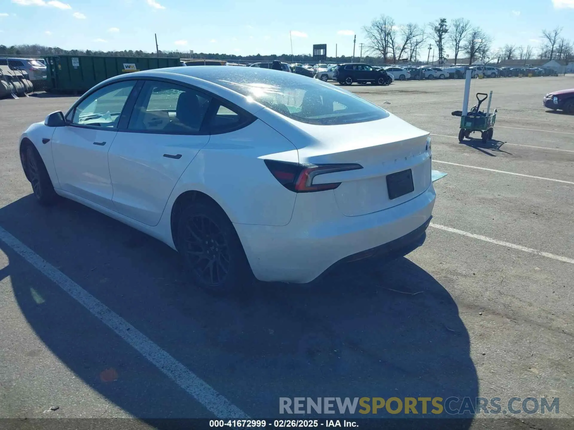 3 Фотография поврежденного автомобиля 5YJ3E1EA2SF912817 TESLA MODEL 3 2025