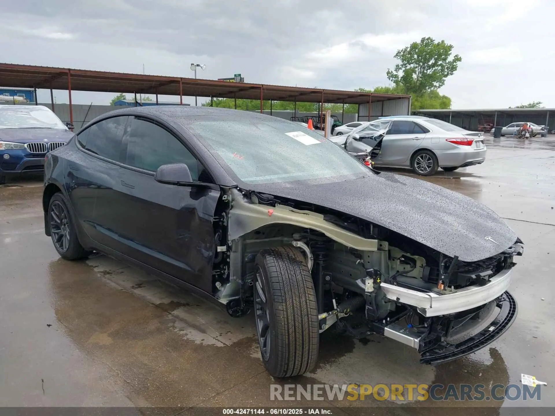 1 Фотография поврежденного автомобиля 5YJ3E1EA2SF913370 TESLA MODEL 3 2025