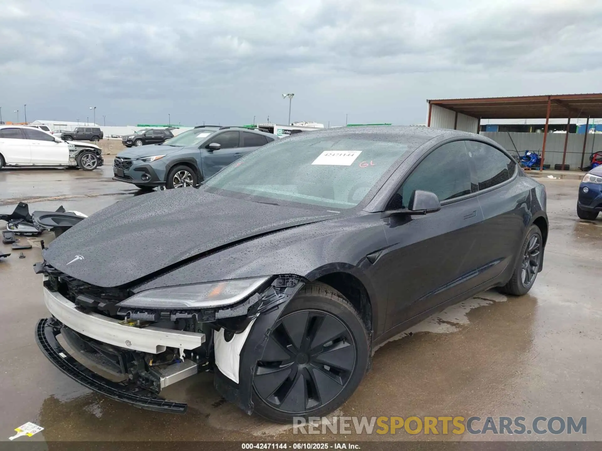 2 Фотография поврежденного автомобиля 5YJ3E1EA2SF913370 TESLA MODEL 3 2025