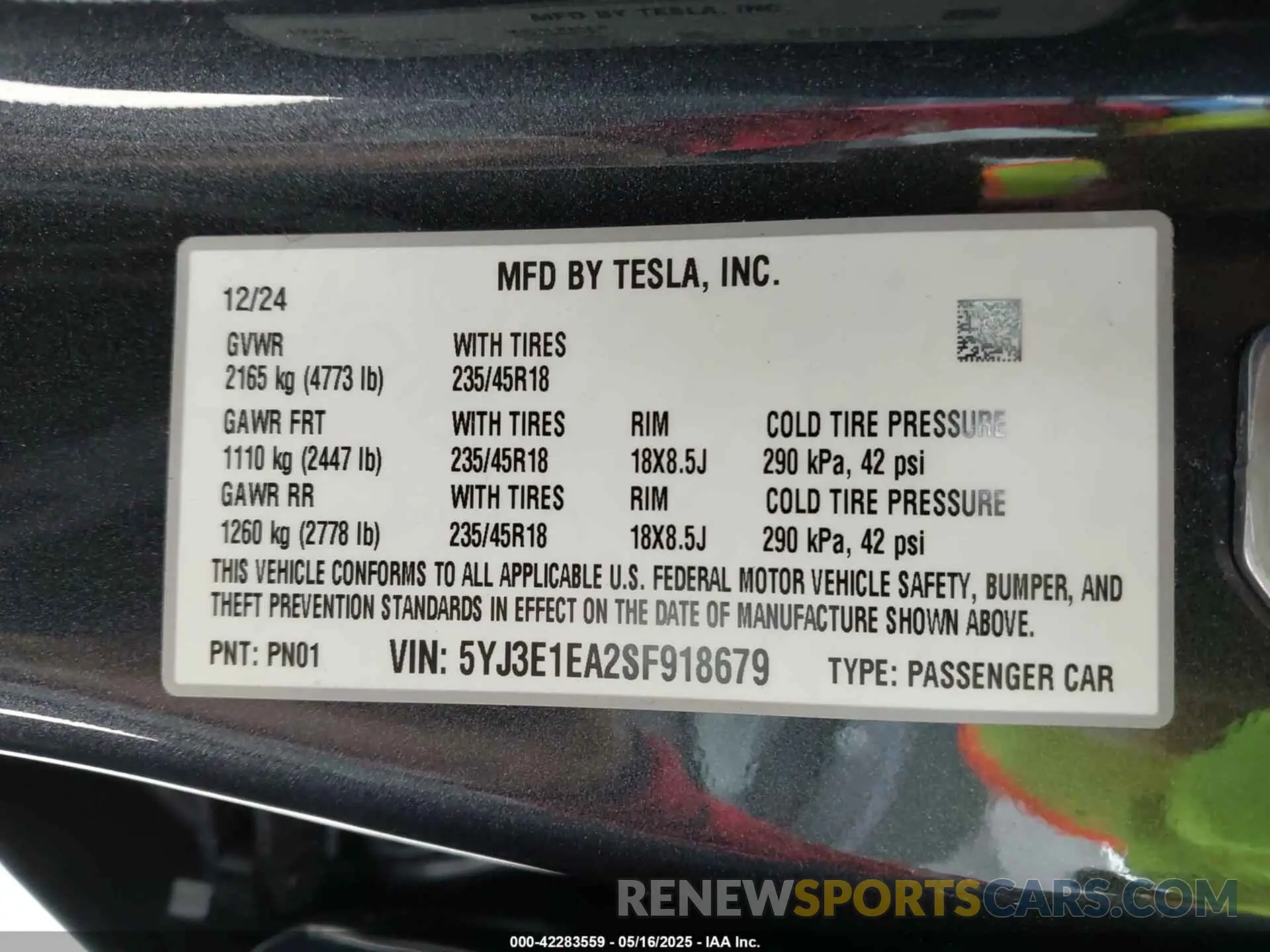 9 Photograph of a damaged car 5YJ3E1EA2SF918679 TESLA MODEL 3 2025