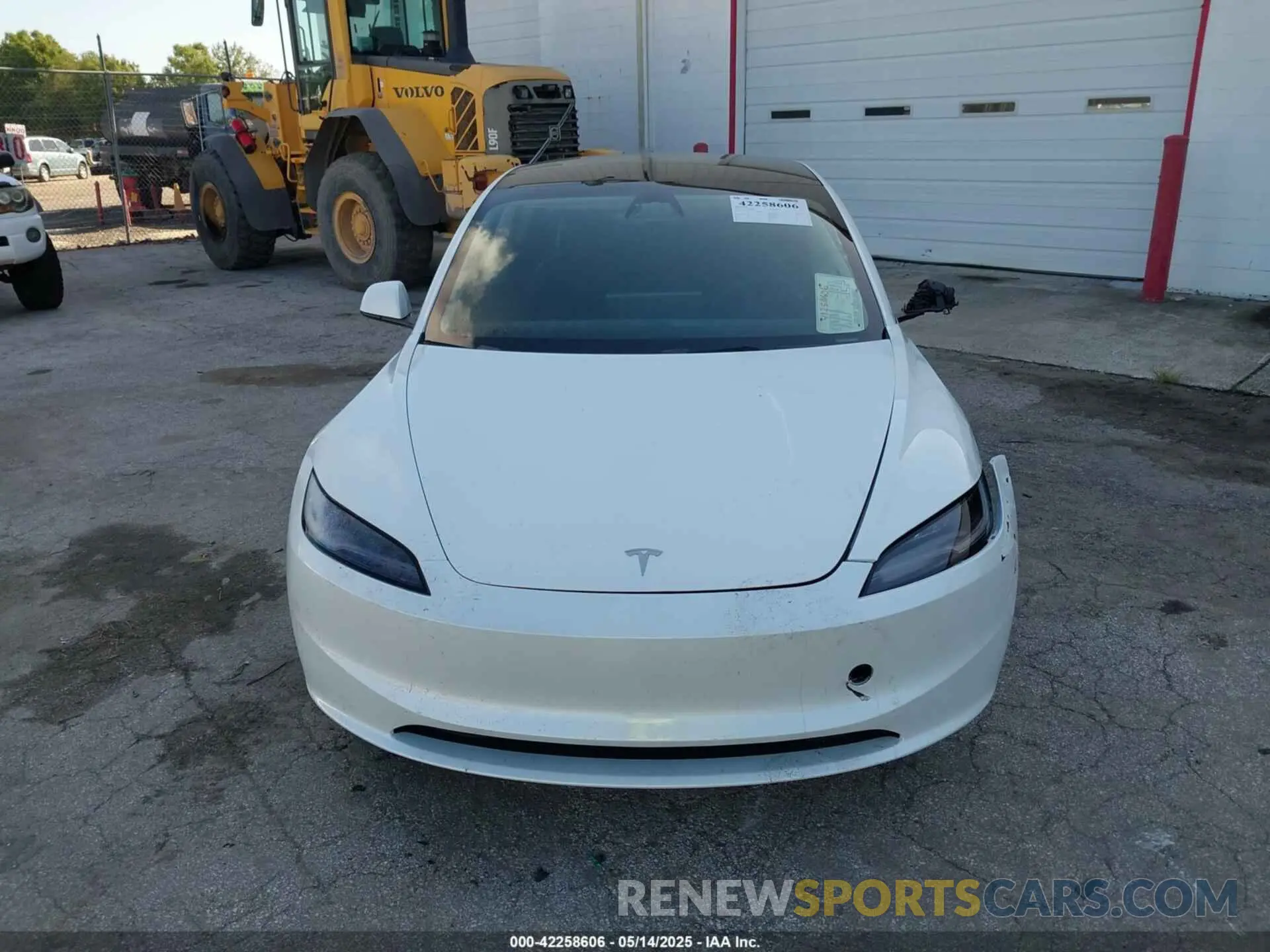 11 Photograph of a damaged car 5YJ3E1EA2SF988439 TESLA MODEL 3 2025