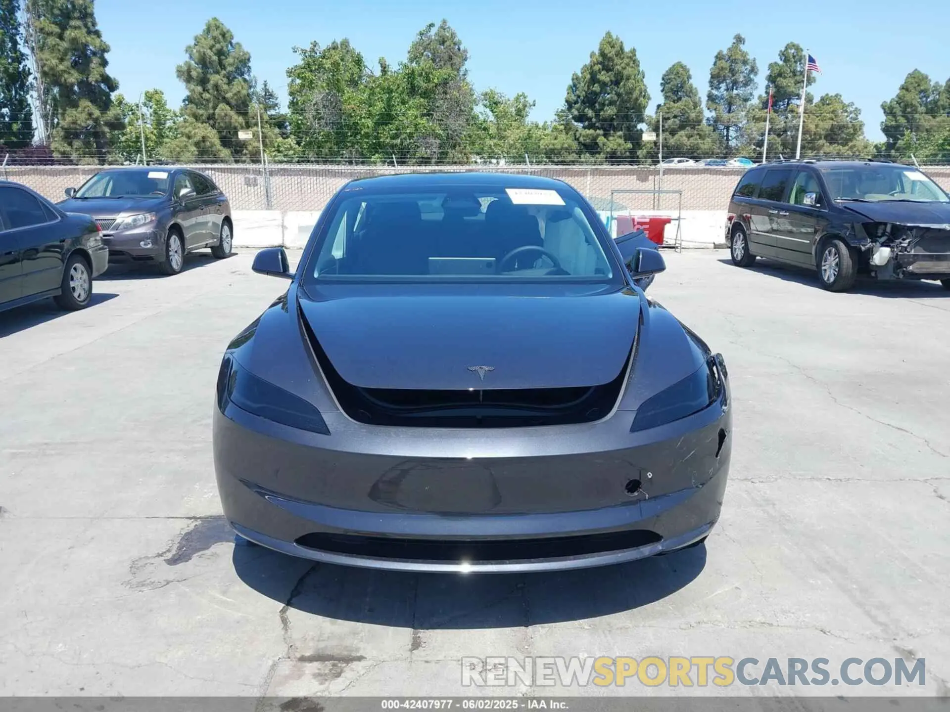 11 Photograph of a damaged car 5YJ3E1EA3SF020964 TESLA MODEL 3 2025