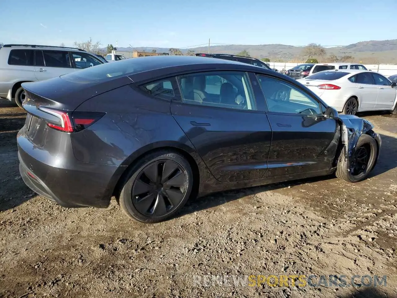 3 Фотография поврежденного автомобиля 5YJ3E1EA3SF919453 TESLA MODEL 3 2025