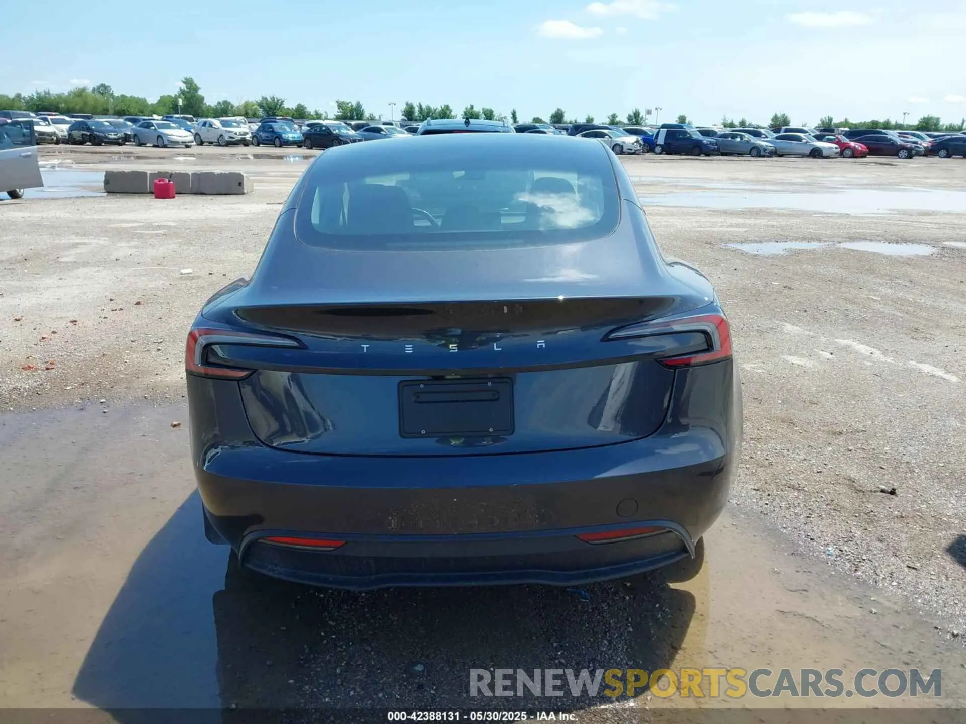 15 Photograph of a damaged car 5YJ3E1EA3SF951271 TESLA MODEL 3 2025