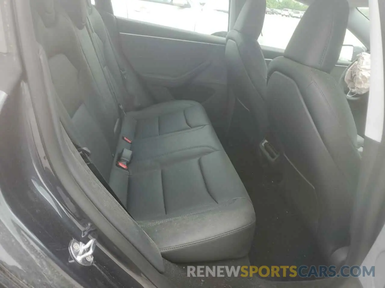 10 Photograph of a damaged car 5YJ3E1EA3SF975750 TESLA MODEL 3 2025