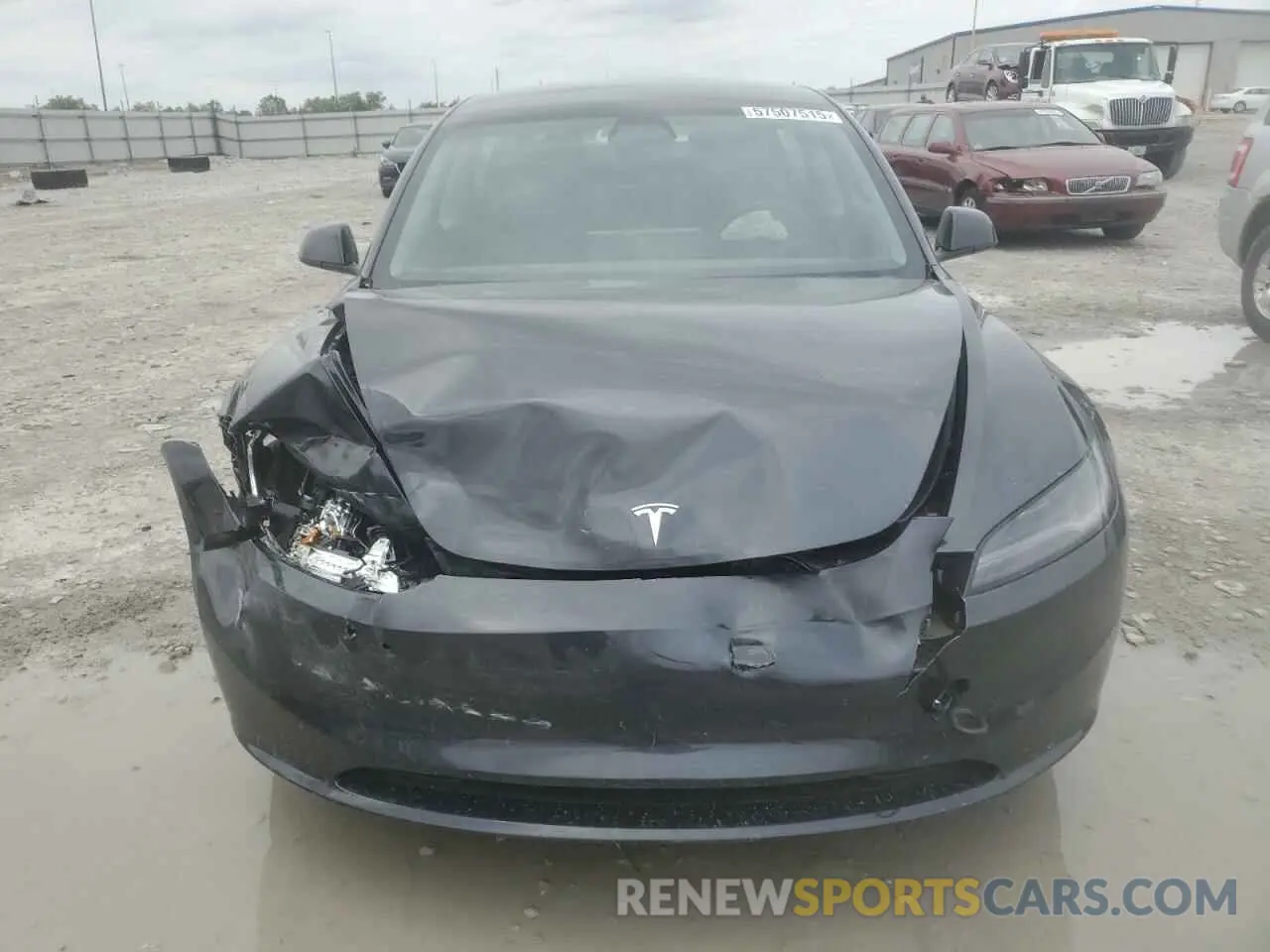 5 Photograph of a damaged car 5YJ3E1EA3SF975750 TESLA MODEL 3 2025
