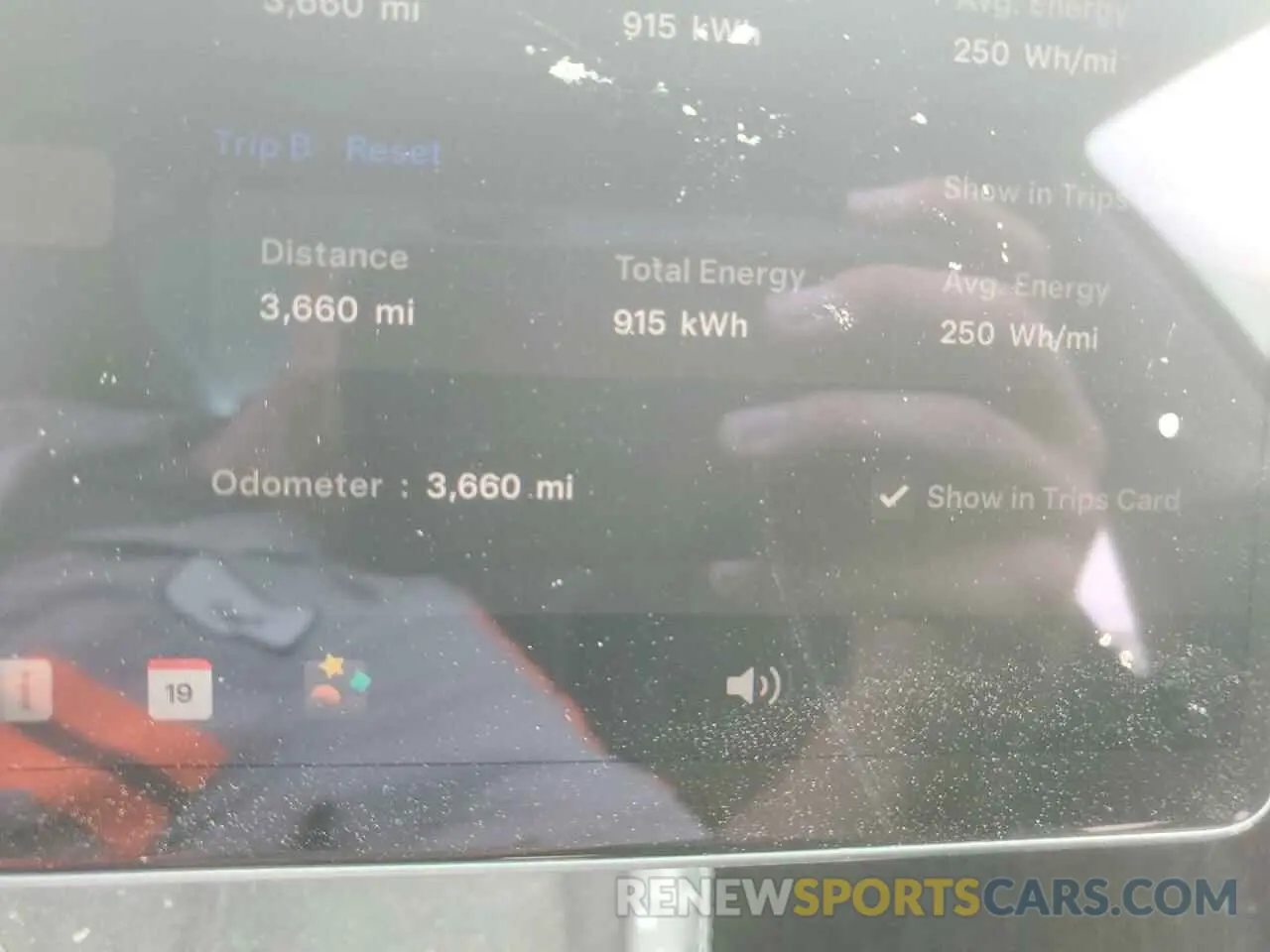 9 Photograph of a damaged car 5YJ3E1EA3SF975750 TESLA MODEL 3 2025