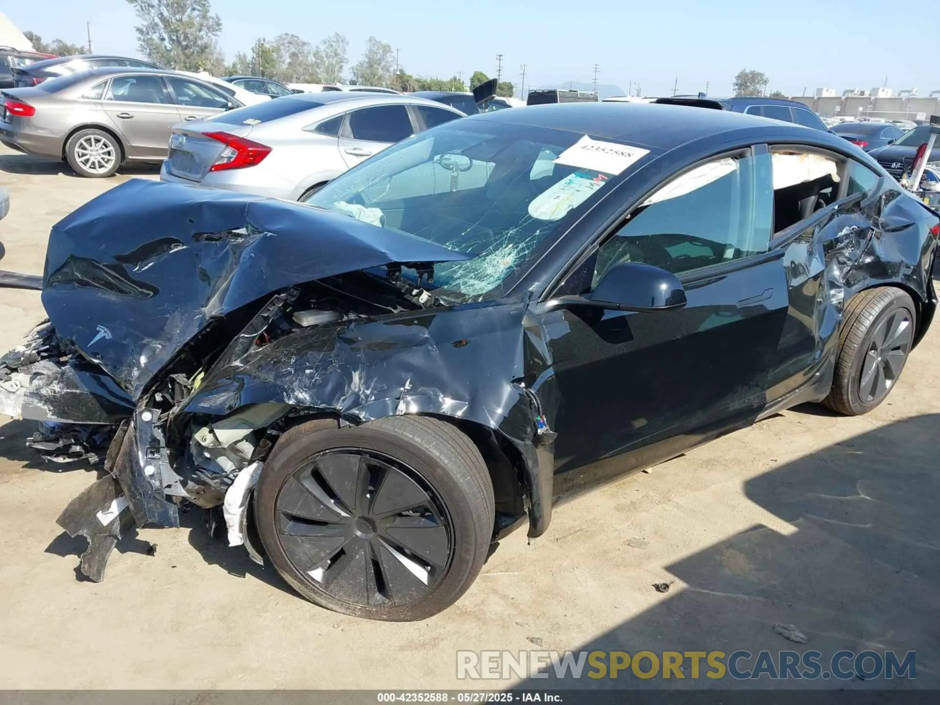 2 Photograph of a damaged car 5YJ3E1EA3SF981743 TESLA MODEL 3 2025