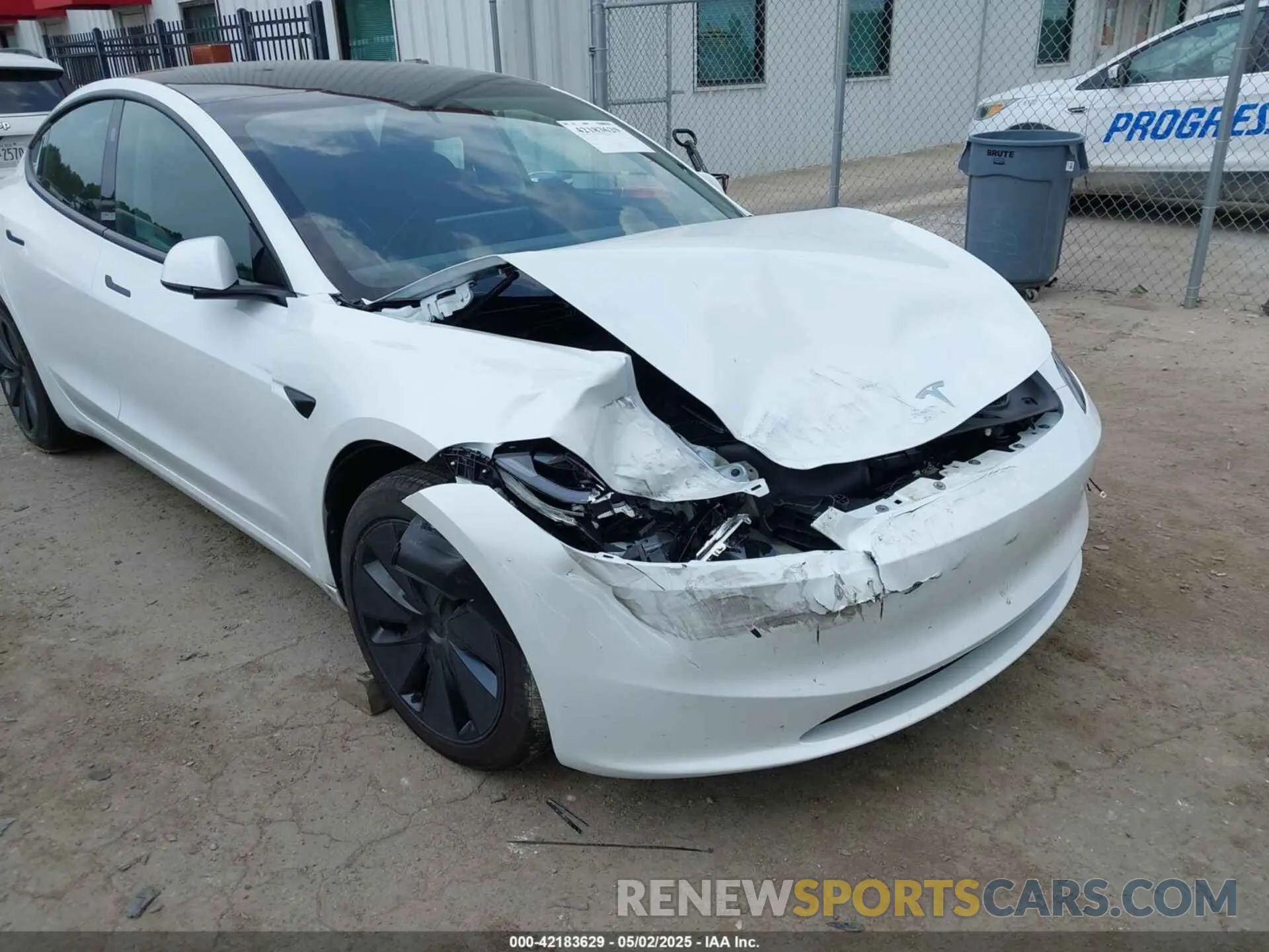 6 Фотография поврежденного автомобиля 5YJ3E1EA3SF987428 TESLA MODEL 3 2025