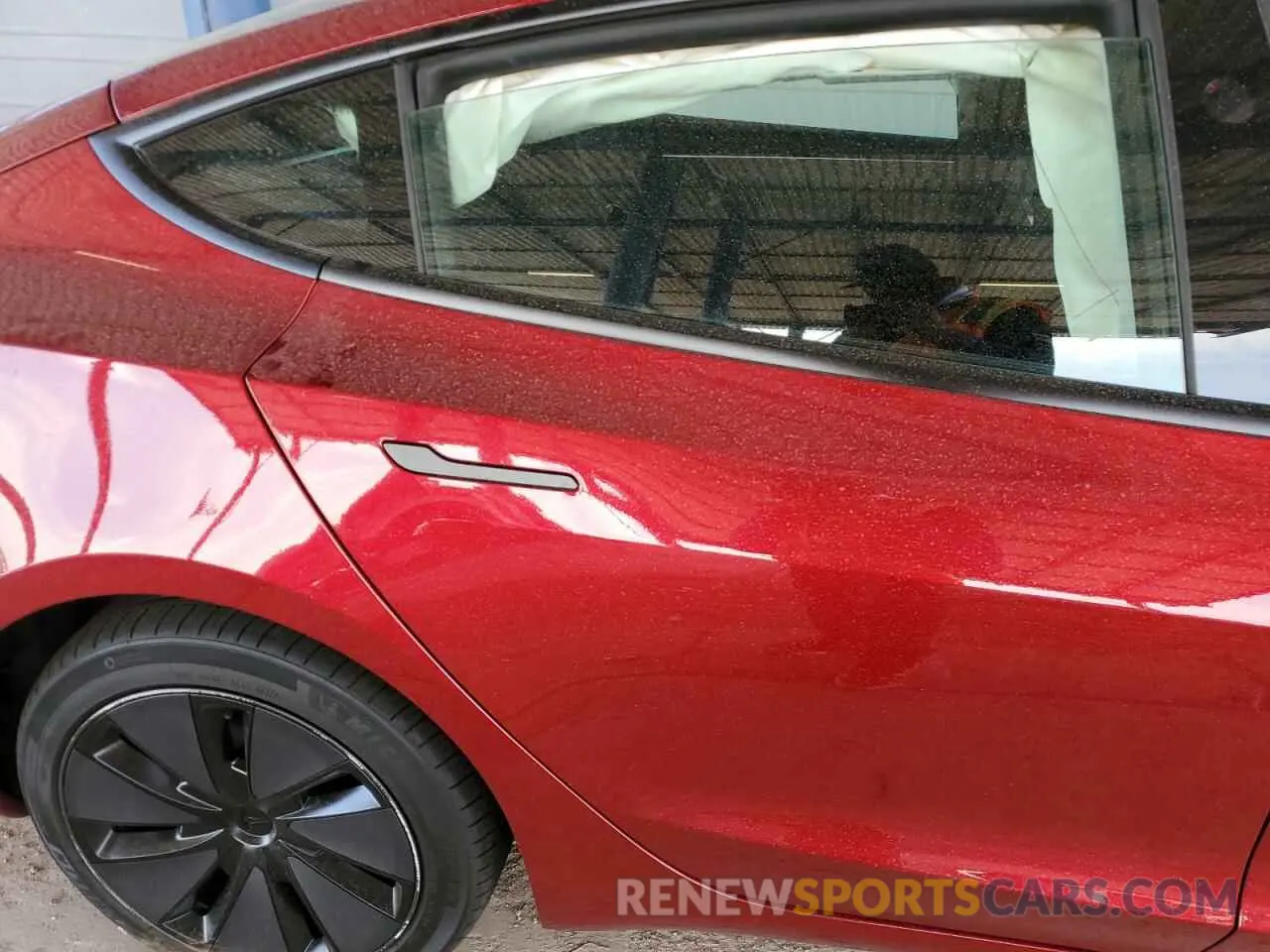 10 Фотография поврежденного автомобиля 5YJ3E1EA4SF890321 TESLA MODEL 3 2025