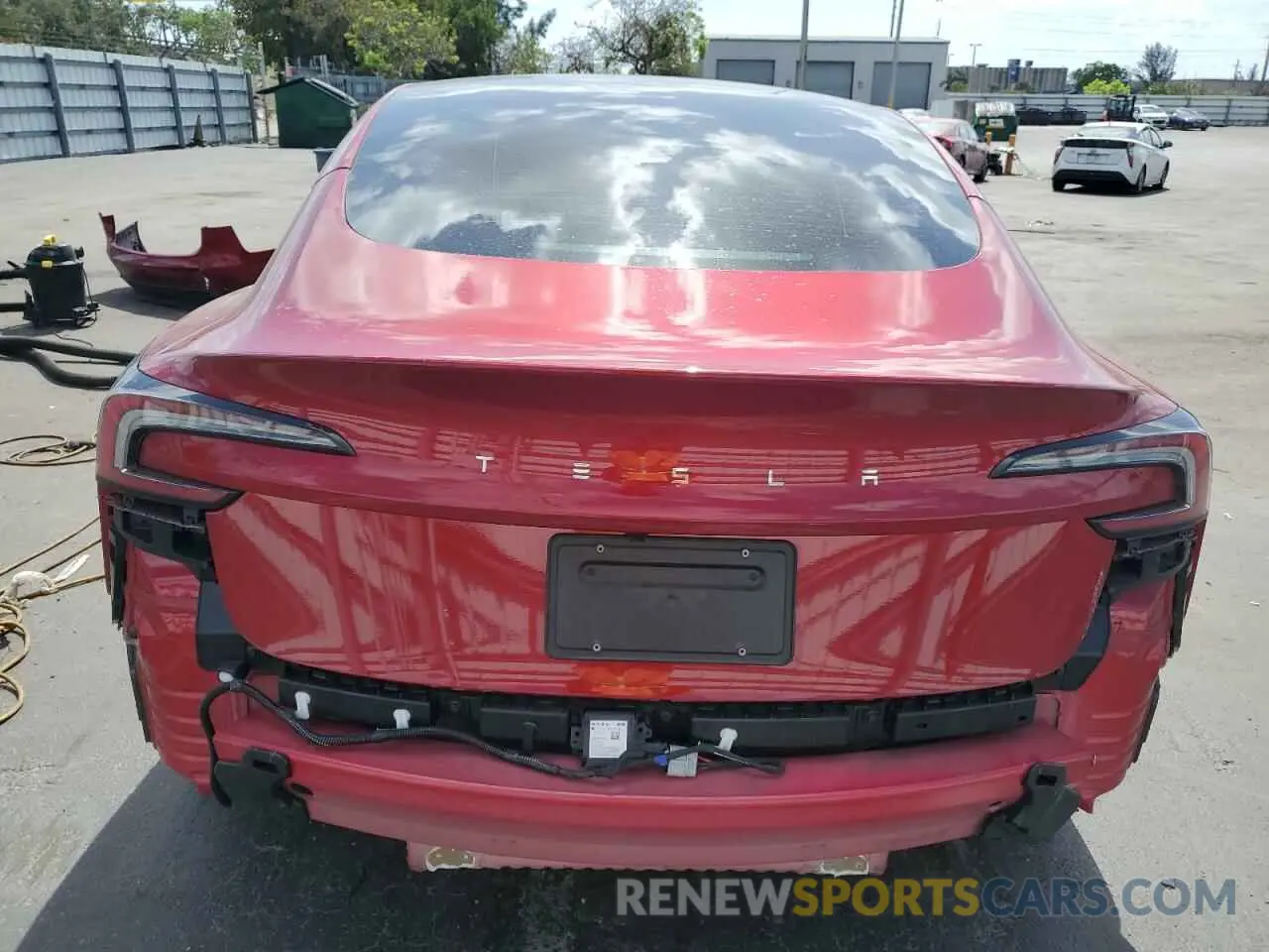 6 Photograph of a damaged car 5YJ3E1EA4SF897642 TESLA MODEL 3 2025