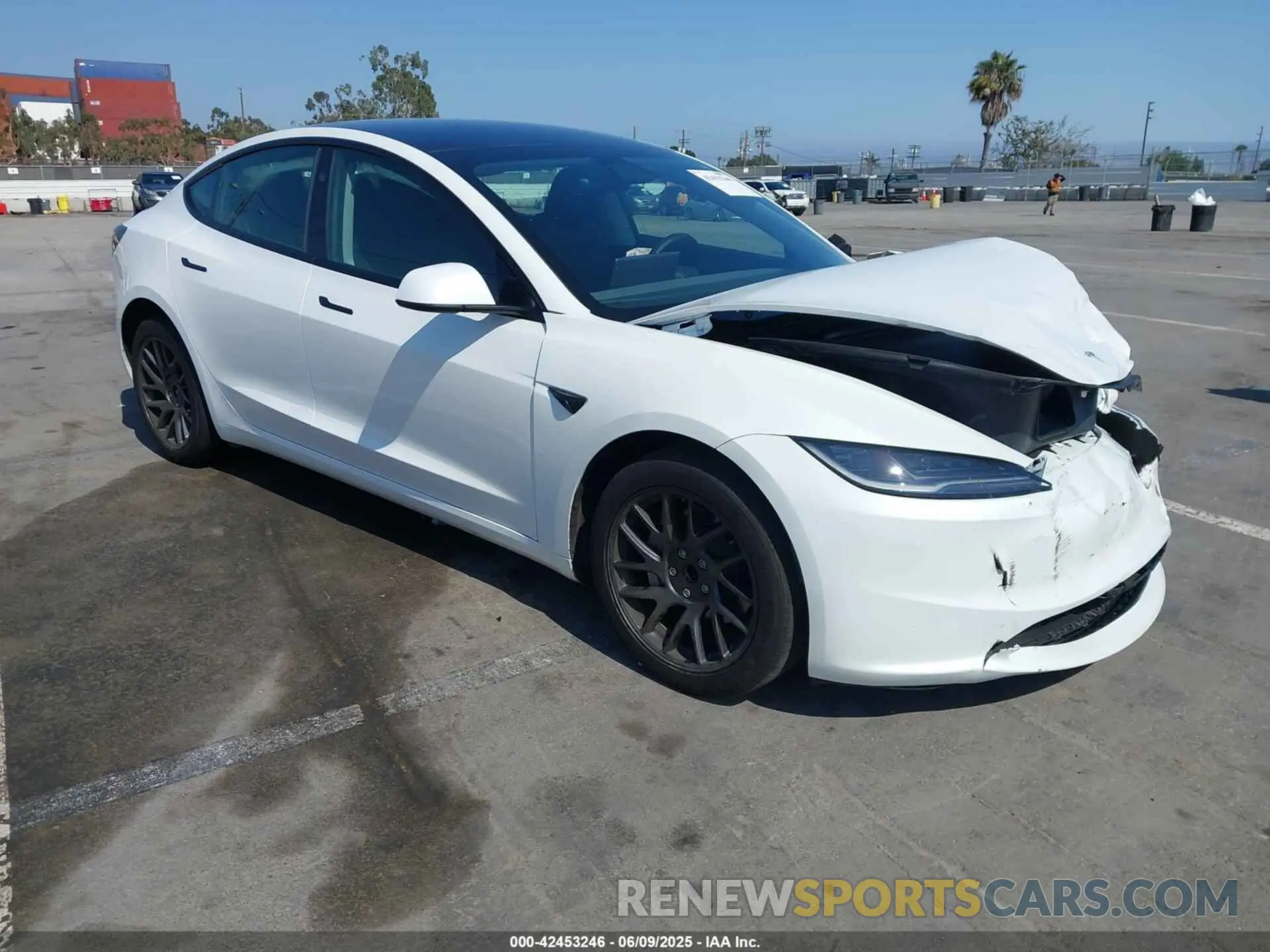 1 Фотография поврежденного автомобиля 5YJ3E1EA4SF903567 TESLA MODEL 3 2025