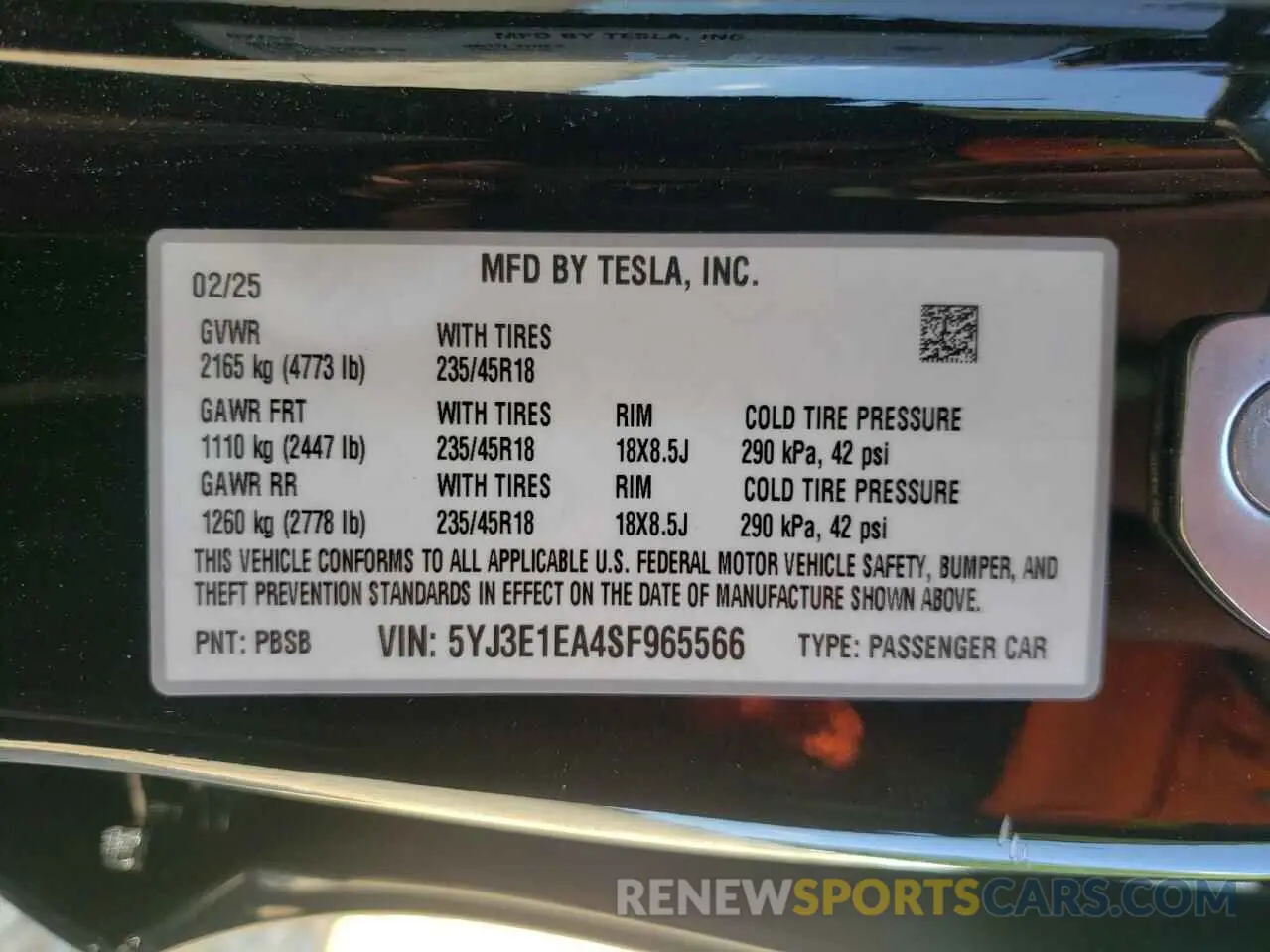 12 Фотография поврежденного автомобиля 5YJ3E1EA4SF965566 TESLA MODEL 3 2025