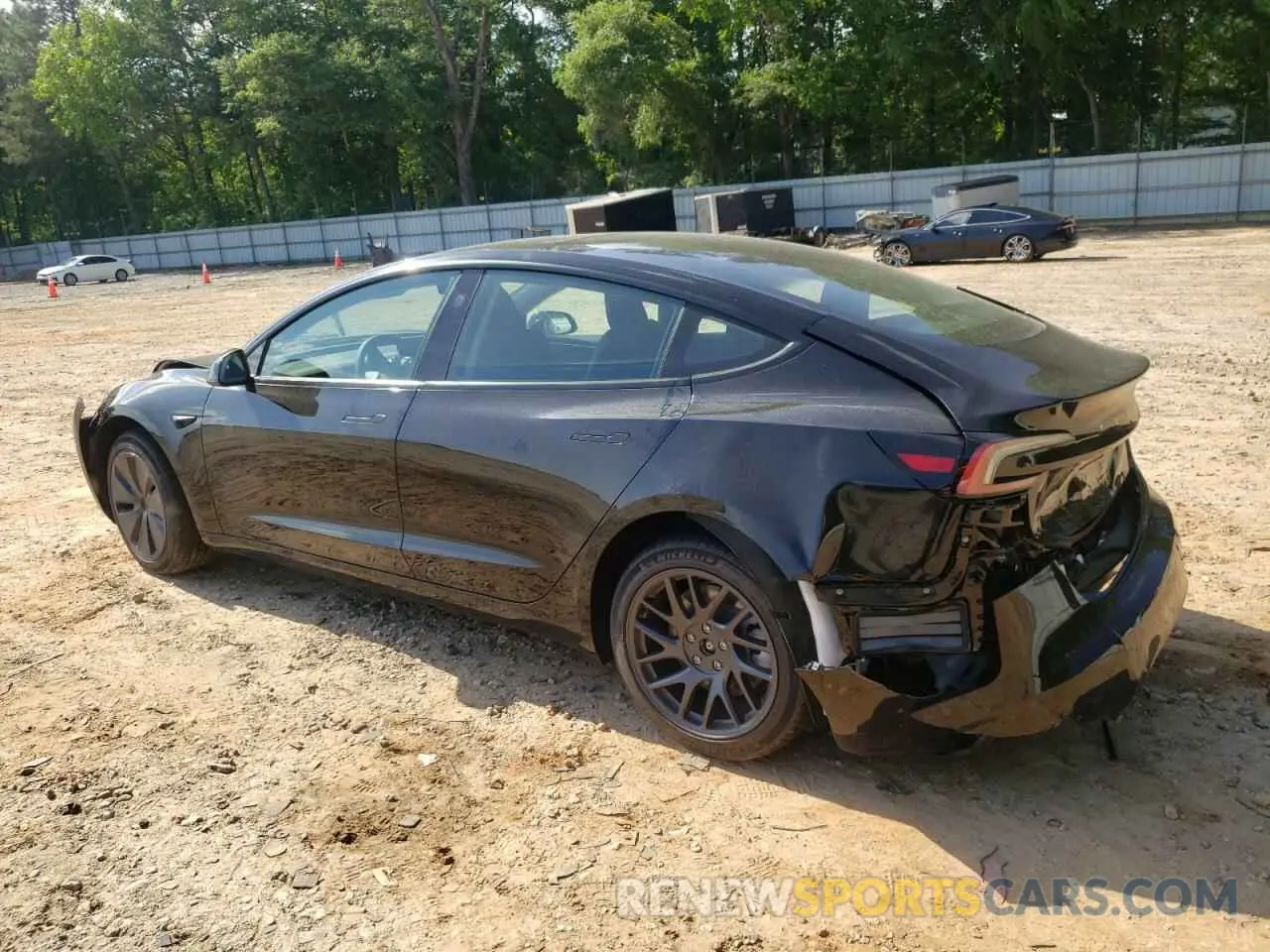 2 Фотография поврежденного автомобиля 5YJ3E1EA4SF965566 TESLA MODEL 3 2025