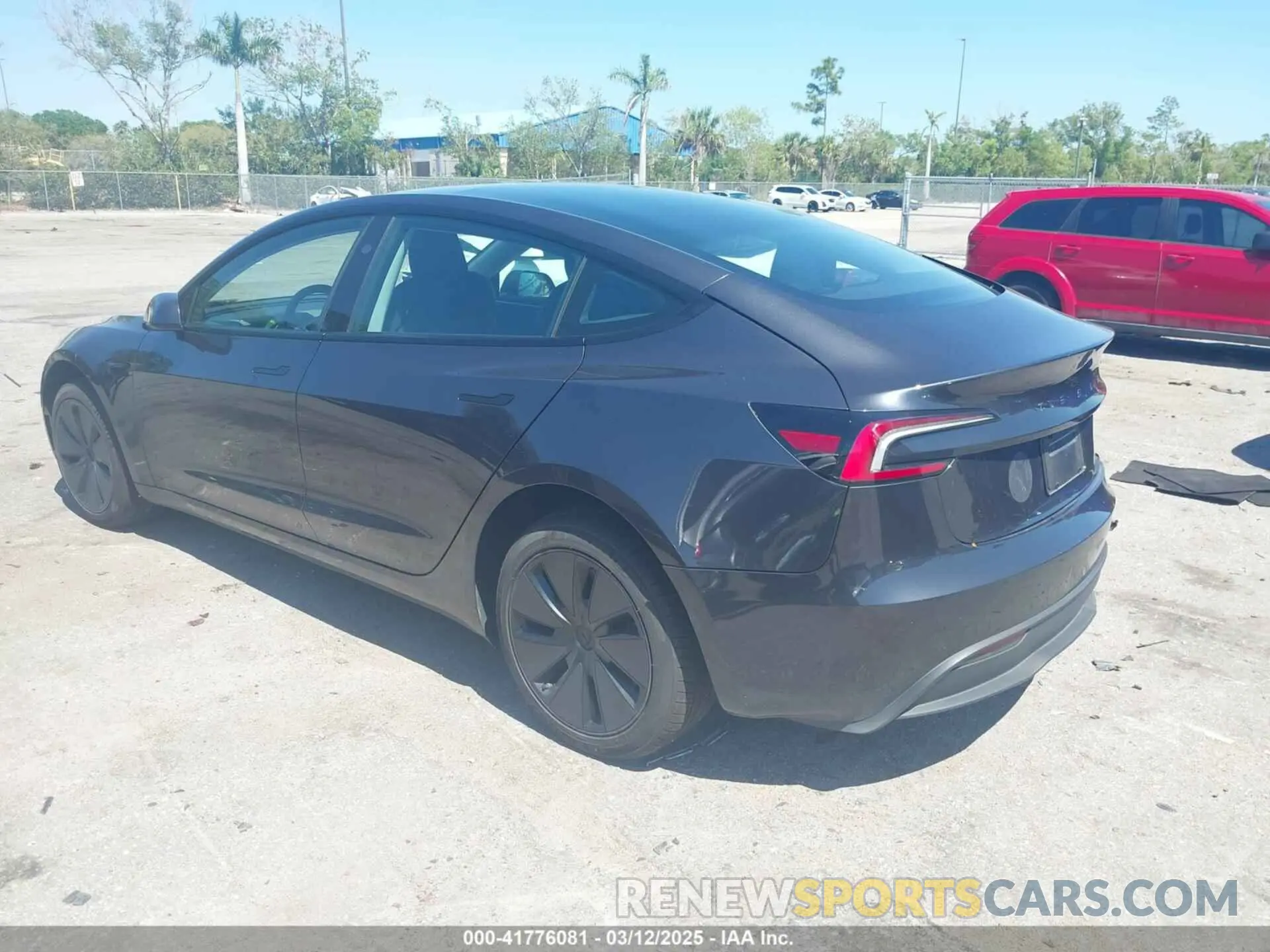 3 Photograph of a damaged car 5YJ3E1EA5SF902847 TESLA MODEL 3 2025