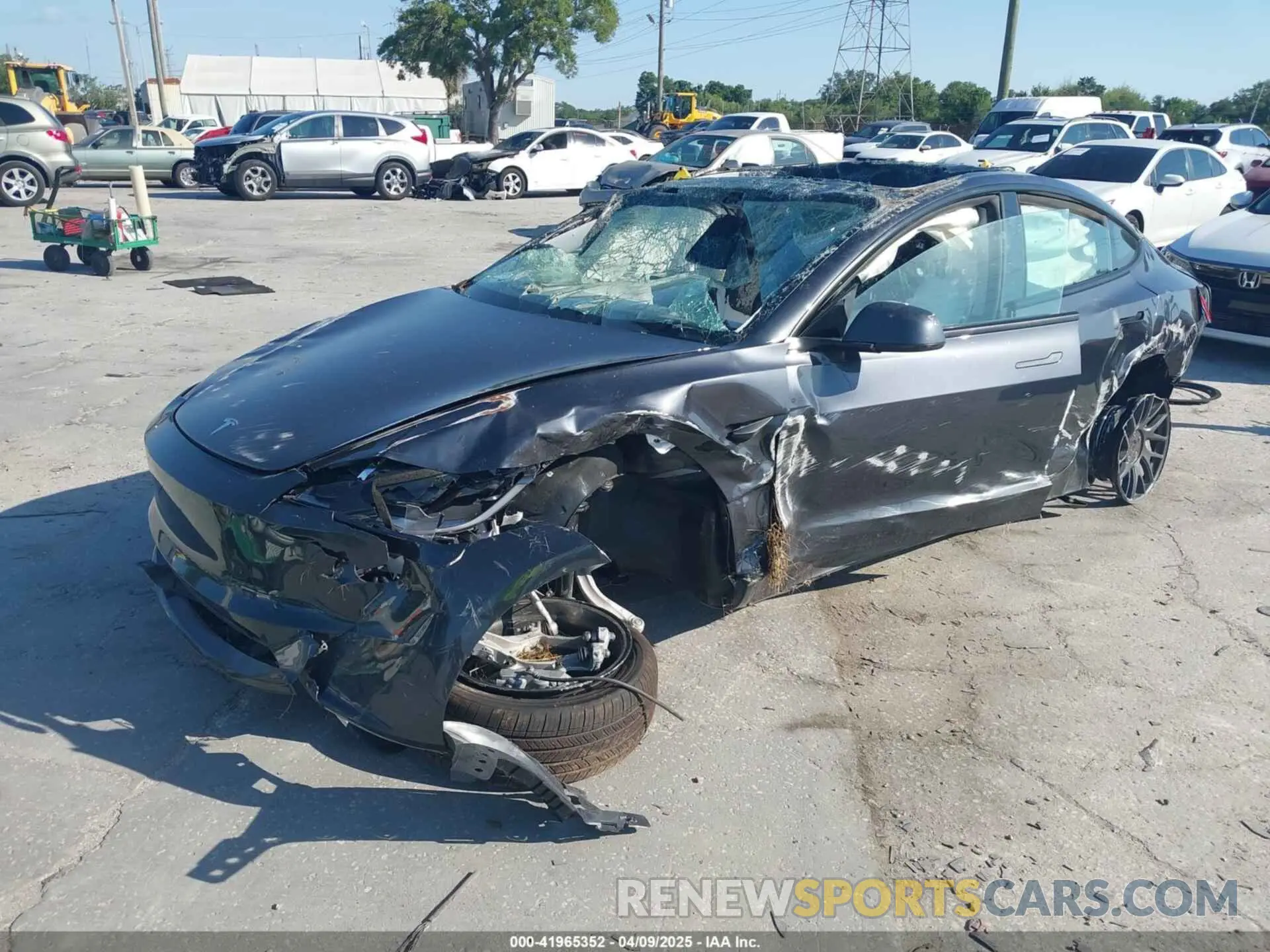 2 Photograph of a damaged car 5YJ3E1EA5SF905540 TESLA MODEL 3 2025
