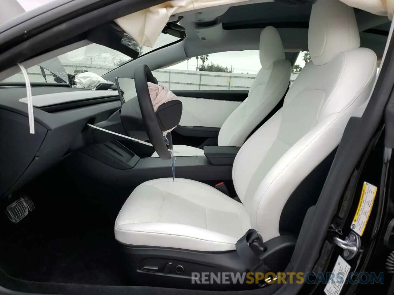 7 Photograph of a damaged car 5YJ3E1EA5SF909555 TESLA MODEL 3 2025
