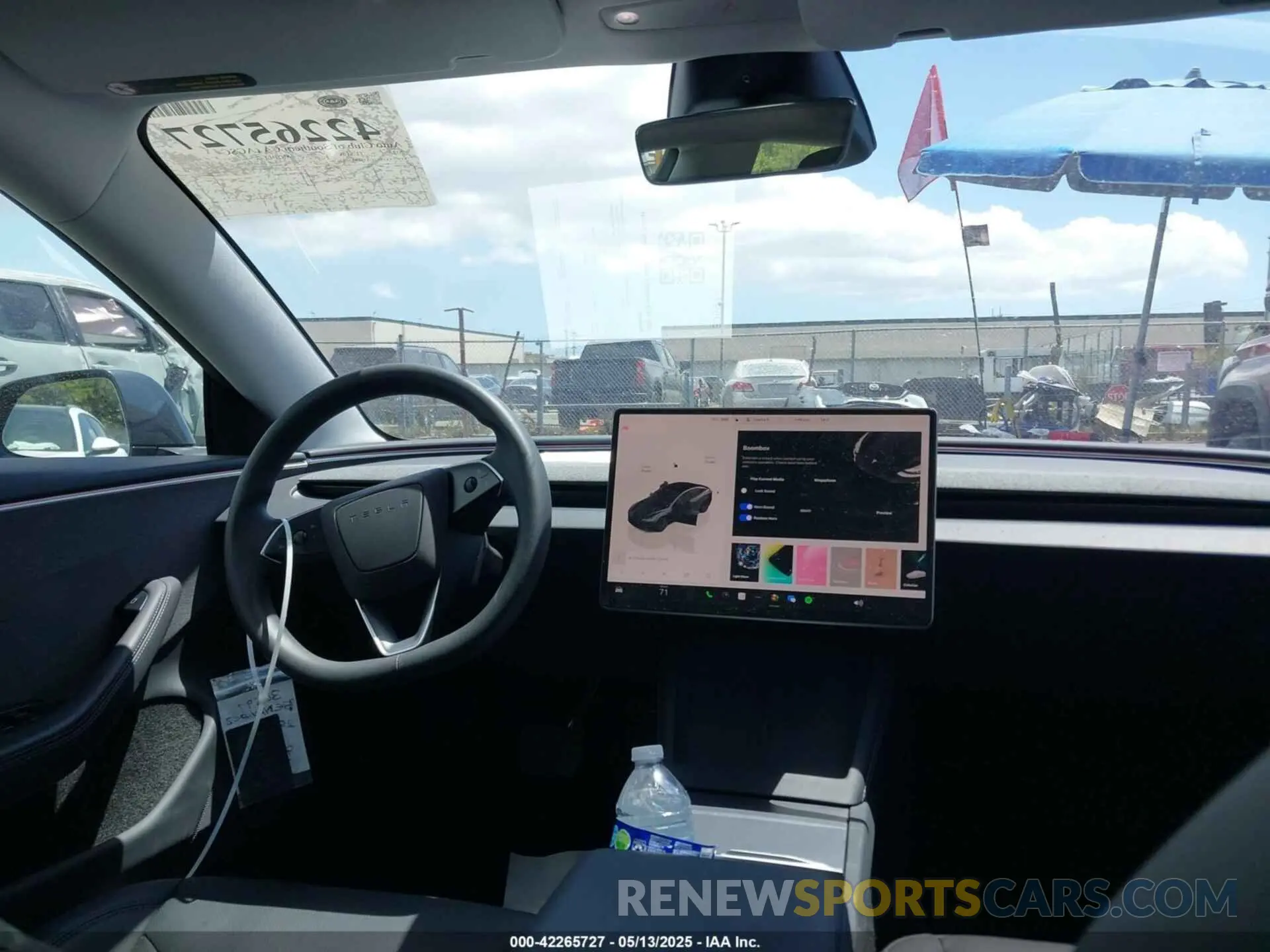 18 Фотография поврежденного автомобиля 5YJ3E1EA5SF915047 TESLA MODEL 3 2025