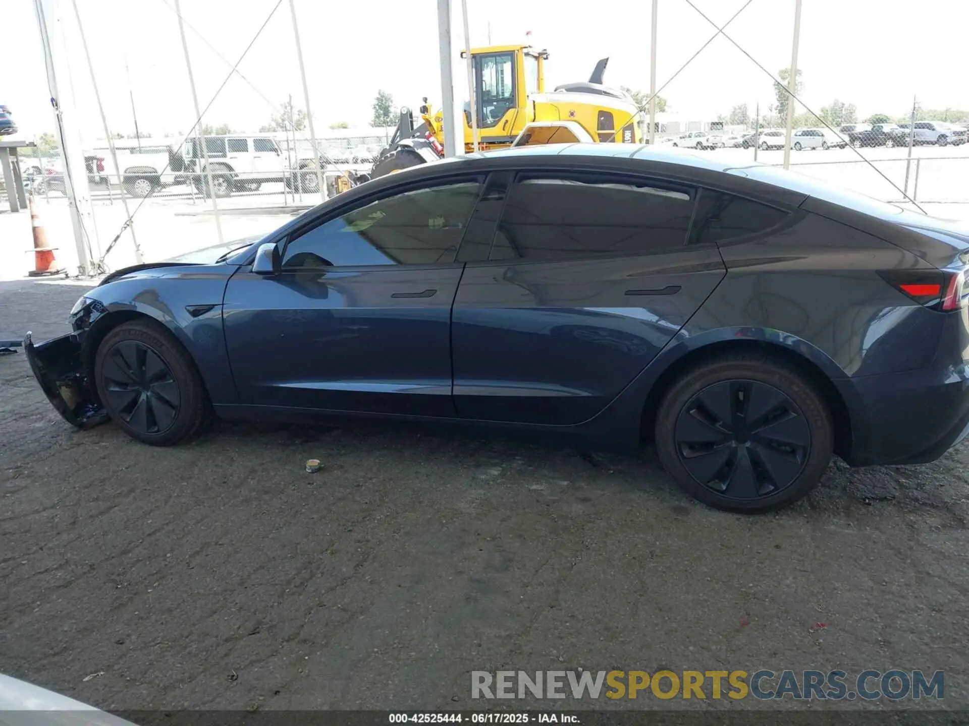14 Photograph of a damaged car 5YJ3E1EA5SF978214 TESLA MODEL 3 2025