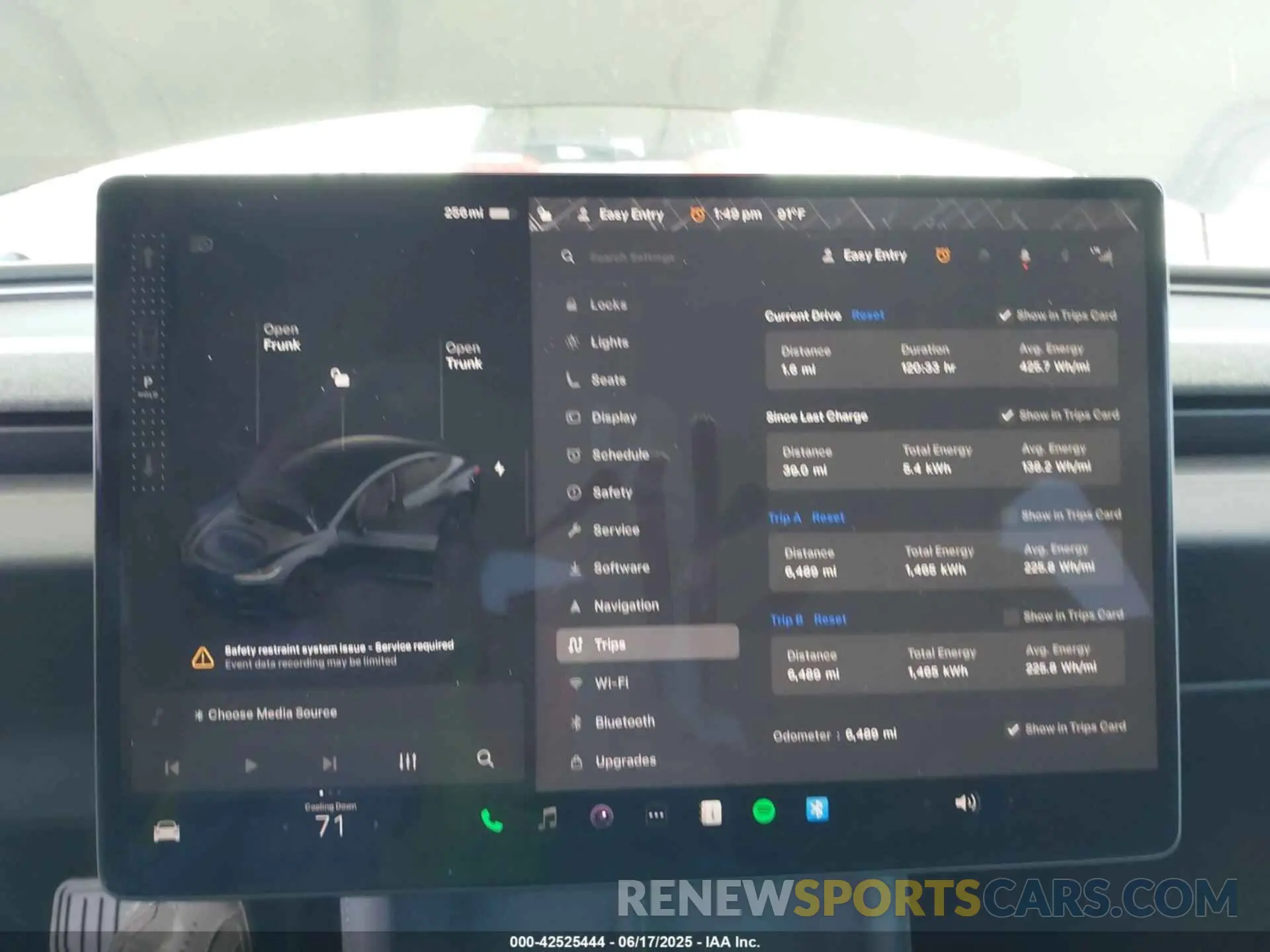 7 Photograph of a damaged car 5YJ3E1EA5SF978214 TESLA MODEL 3 2025