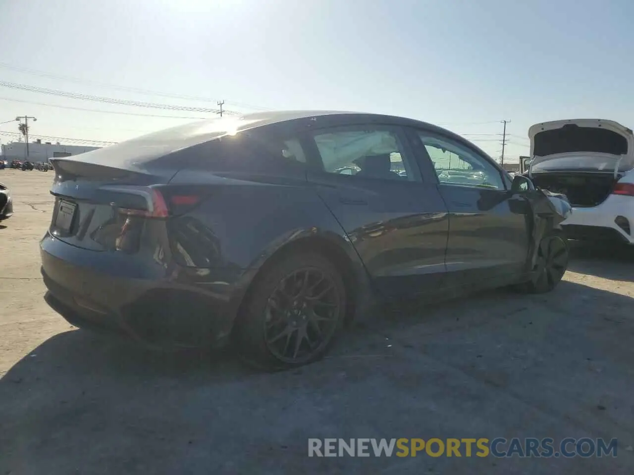 3 Фотография поврежденного автомобиля 5YJ3E1EA6SF895973 TESLA MODEL 3 2025