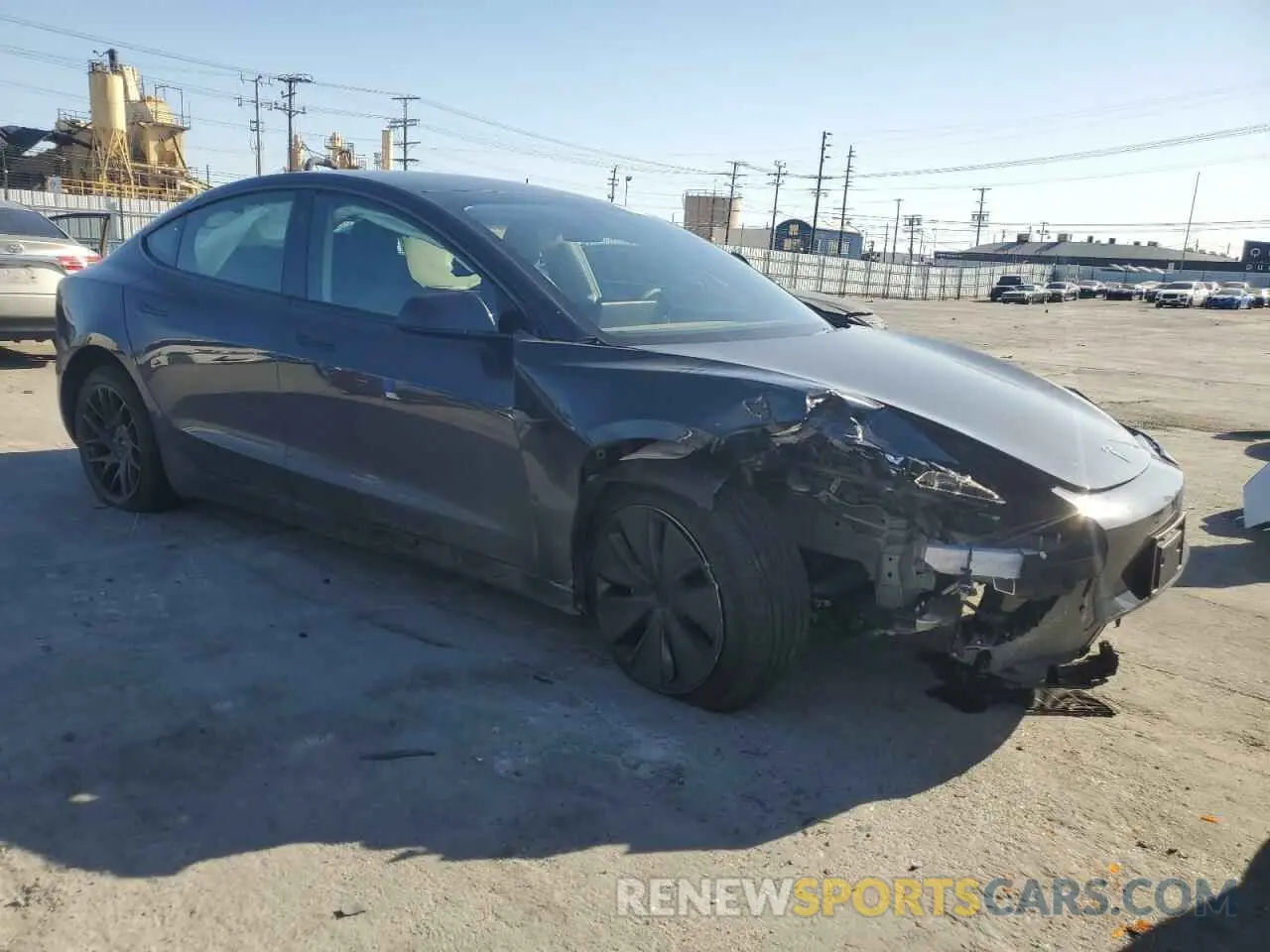 4 Фотография поврежденного автомобиля 5YJ3E1EA6SF895973 TESLA MODEL 3 2025