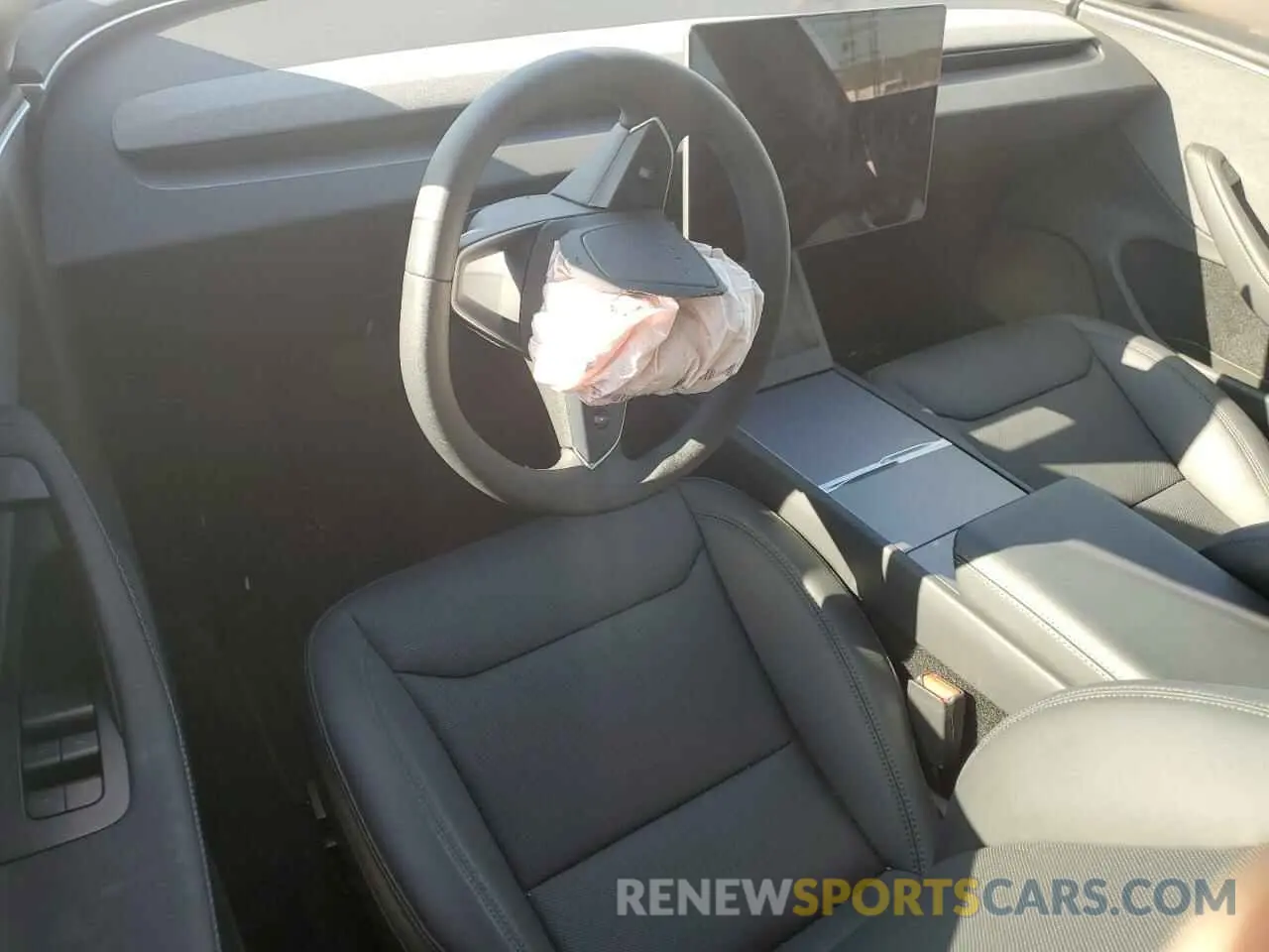 8 Фотография поврежденного автомобиля 5YJ3E1EA6SF895973 TESLA MODEL 3 2025