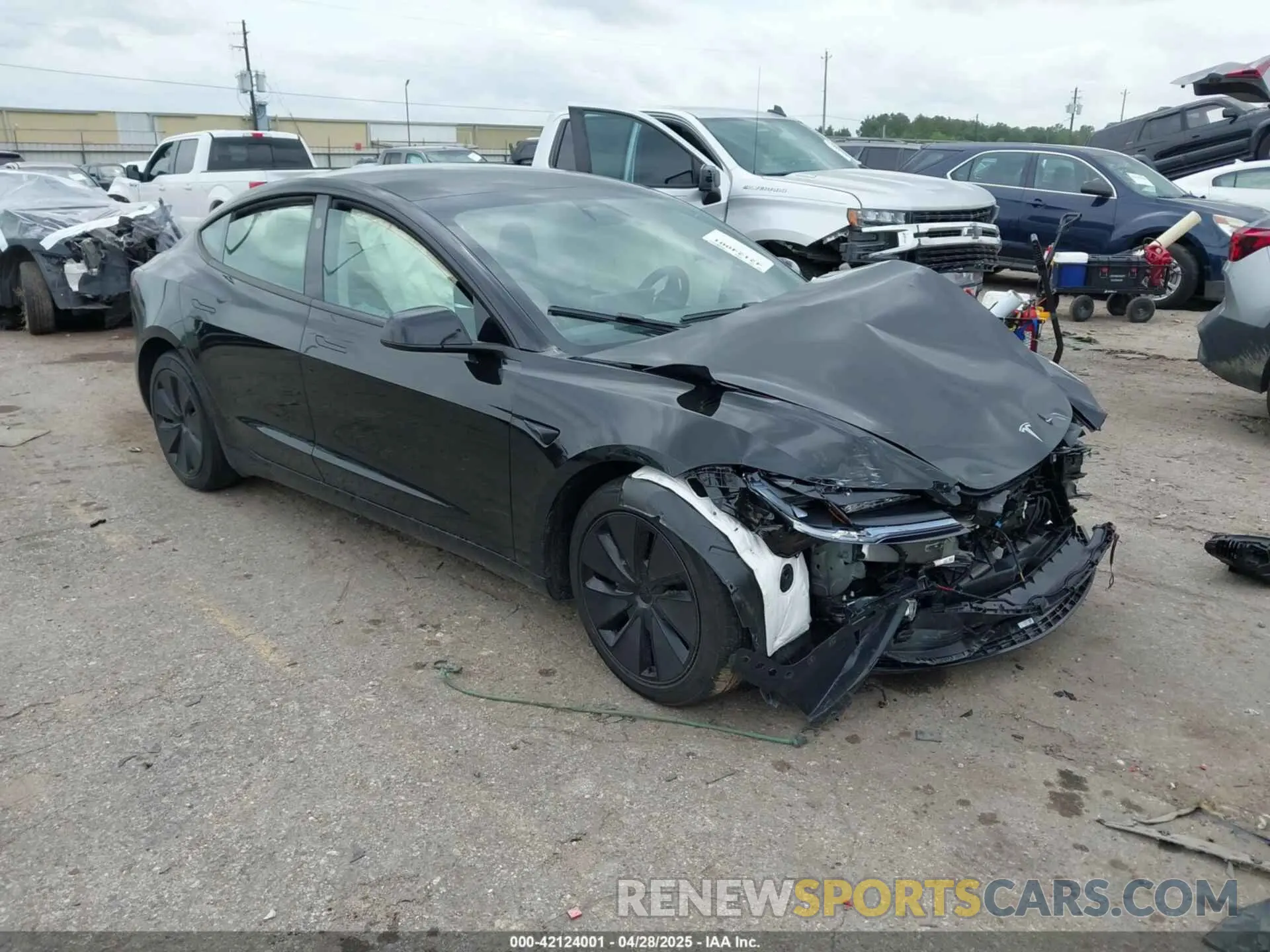 1 Photograph of a damaged car 5YJ3E1EA6SF904946 TESLA MODEL 3 2025