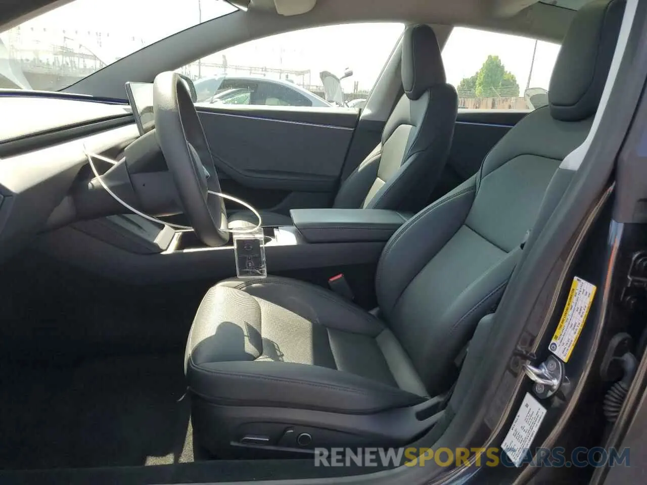 7 Фотография поврежденного автомобиля 5YJ3E1EA6SF908074 TESLA MODEL 3 2025