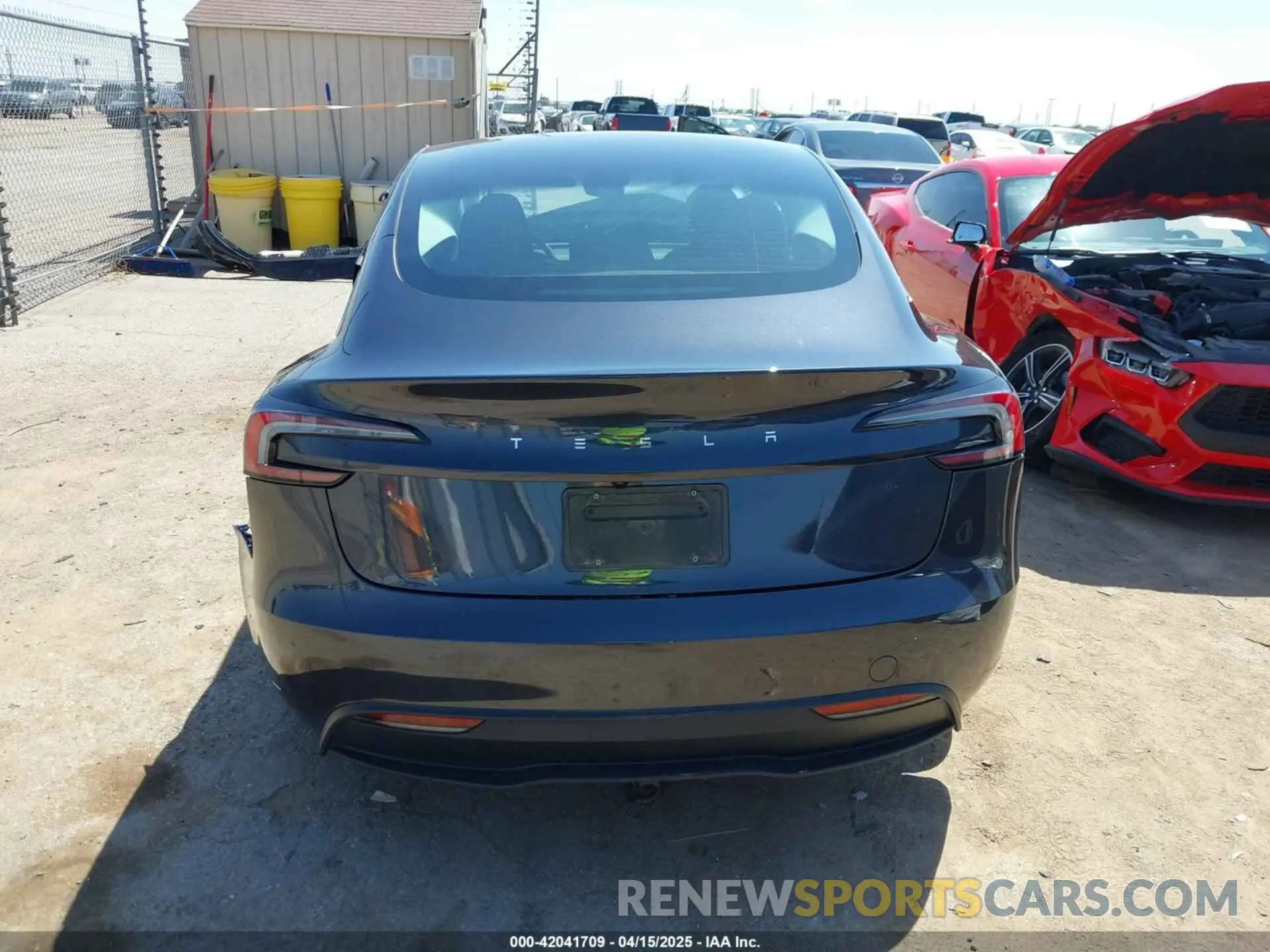 15 Фотография поврежденного автомобиля 5YJ3E1EA6SF939292 TESLA MODEL 3 2025