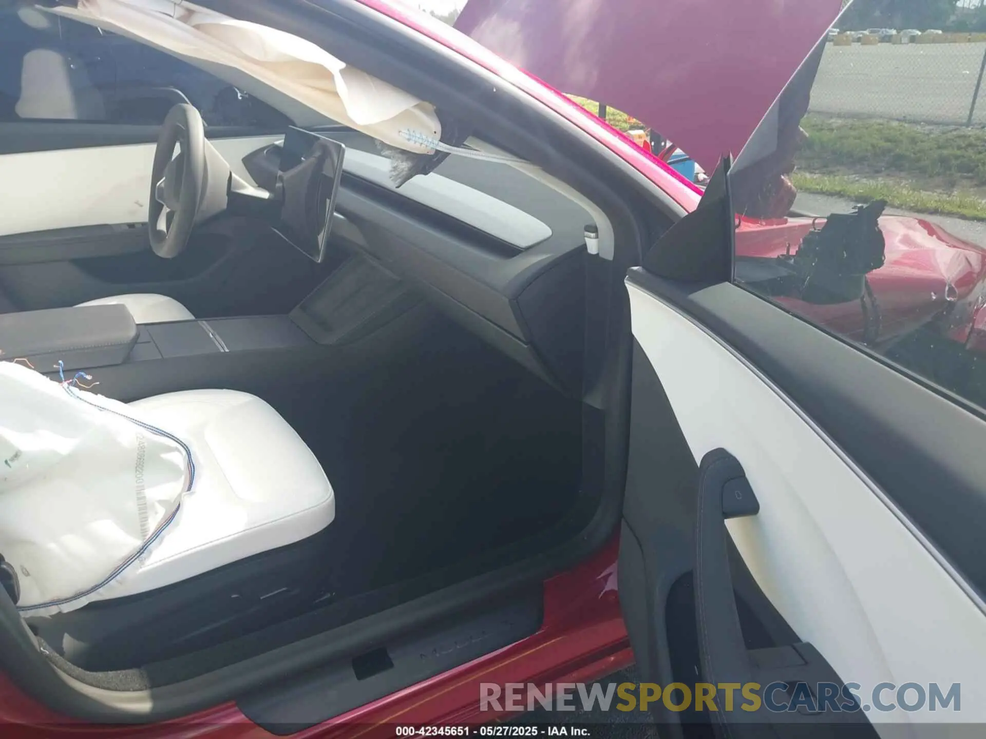 5 Photograph of a damaged car 5YJ3E1EA6SF967254 TESLA MODEL 3 2025